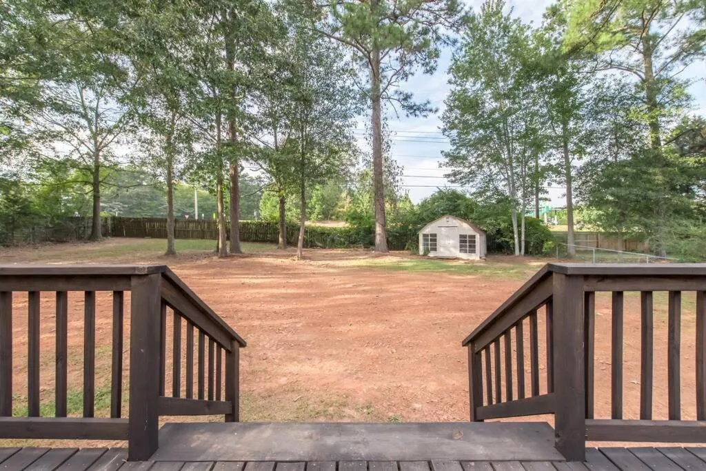 Stylish & Spacious Home Near ATL