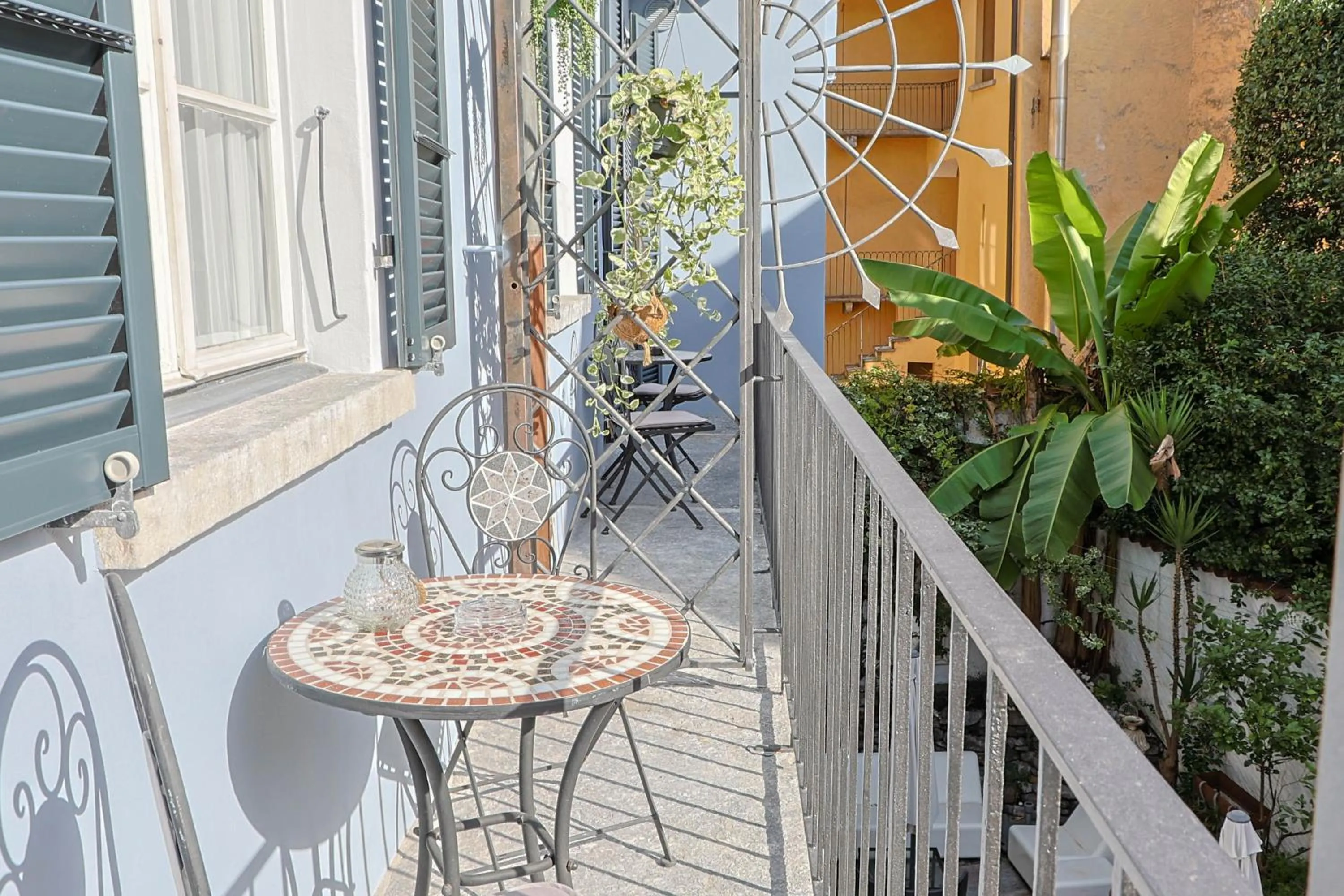 Balcony/Terrace in Caffè dell'Arte Boutique Rooms Locarno