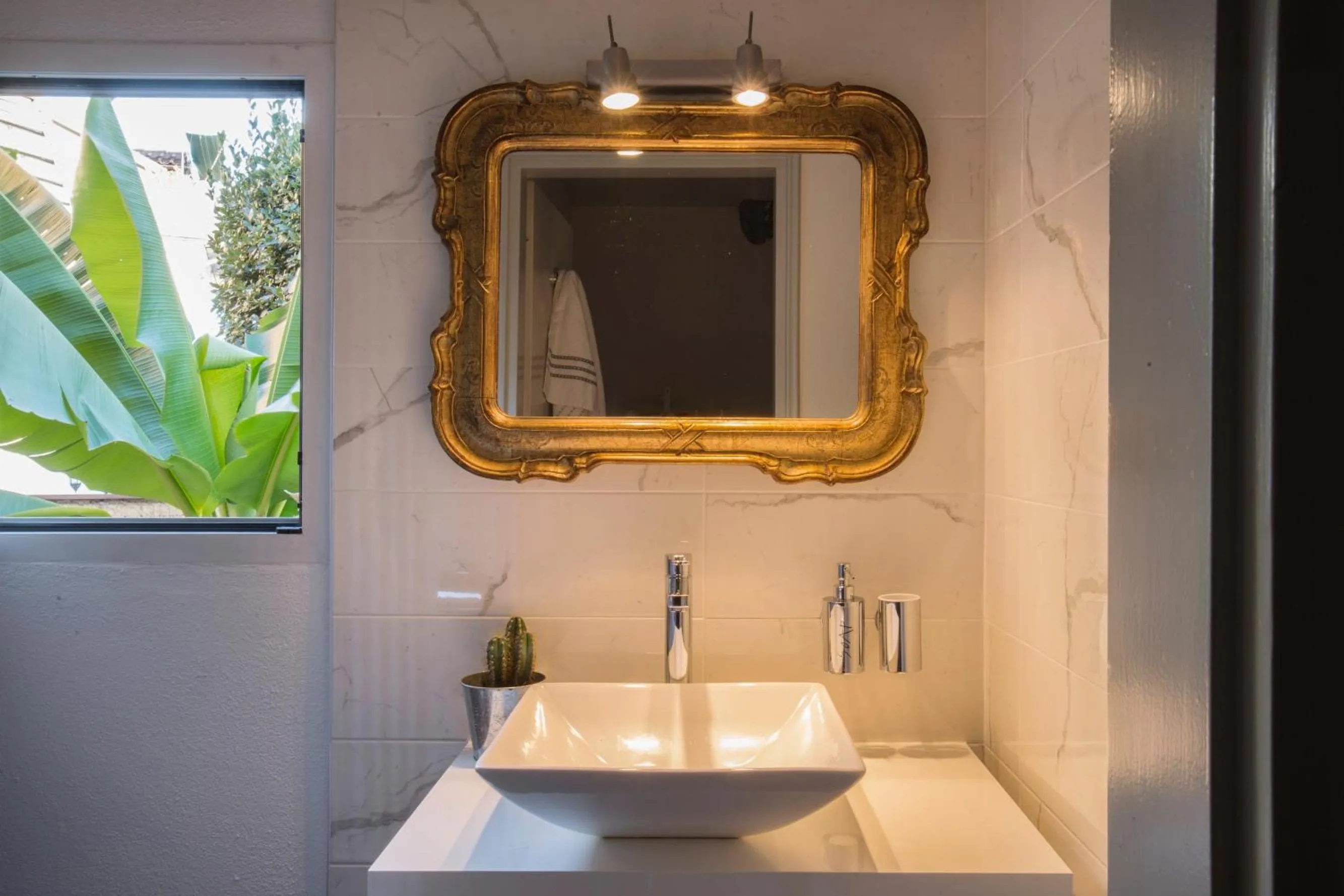 Shower in Caffè dell'Arte Boutique Rooms Locarno