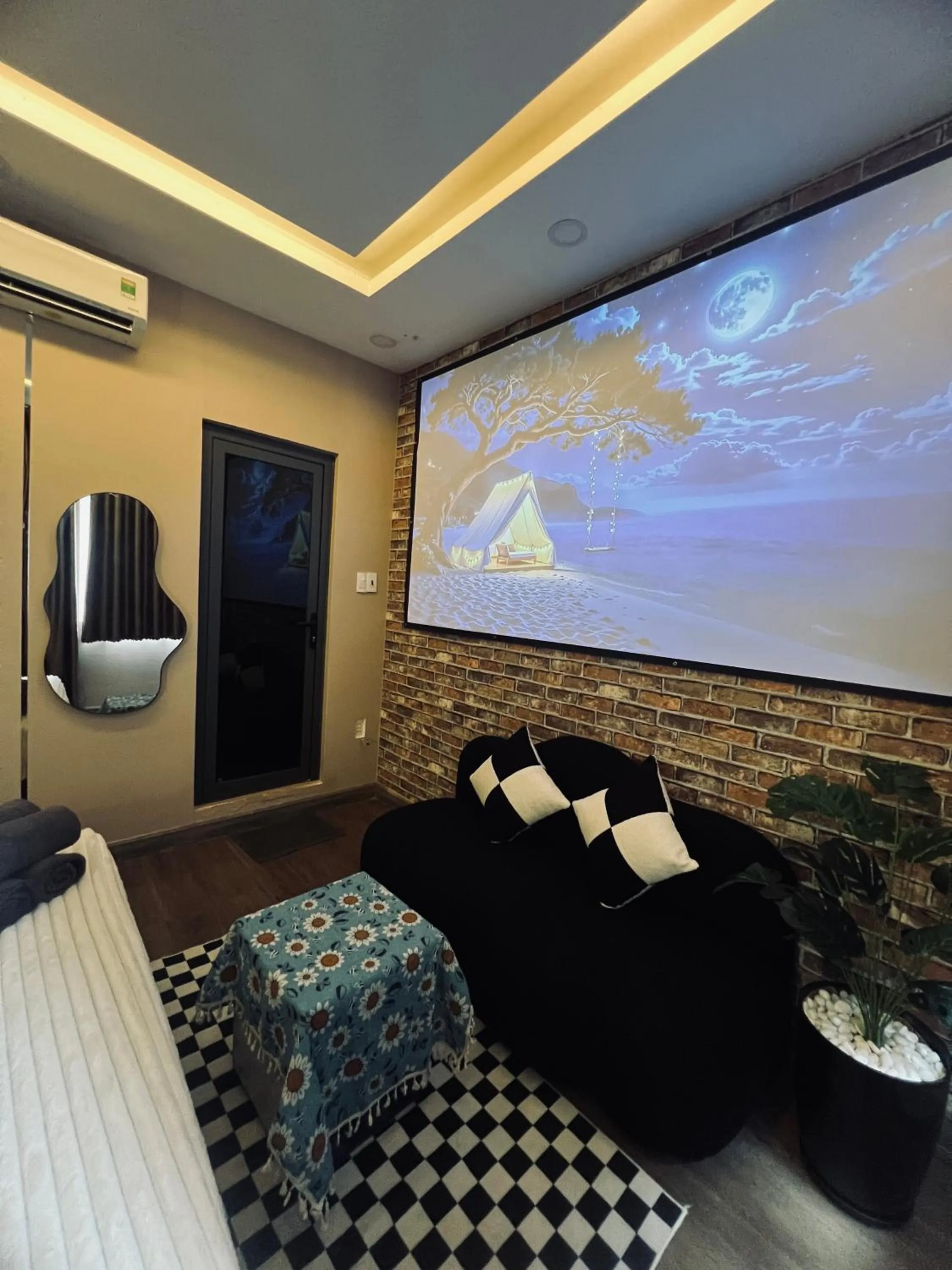 MIS HOSTEL Cần Thơ