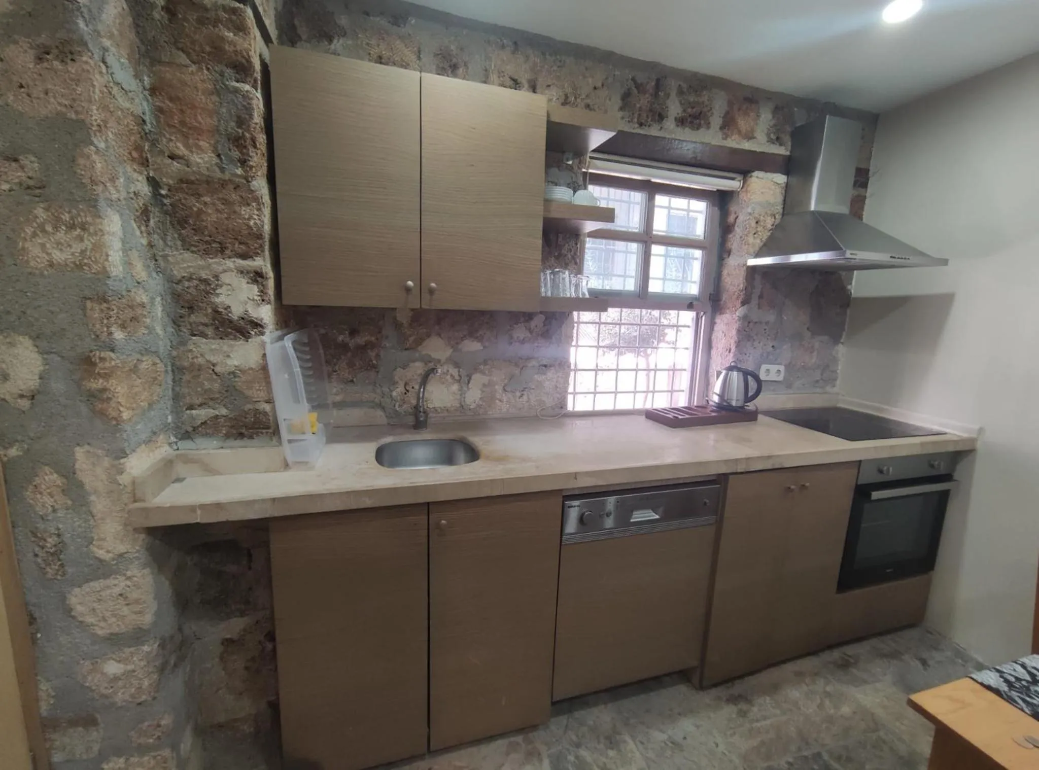 Kitchen or kitchenette in Castle Inn Boutique Hotel