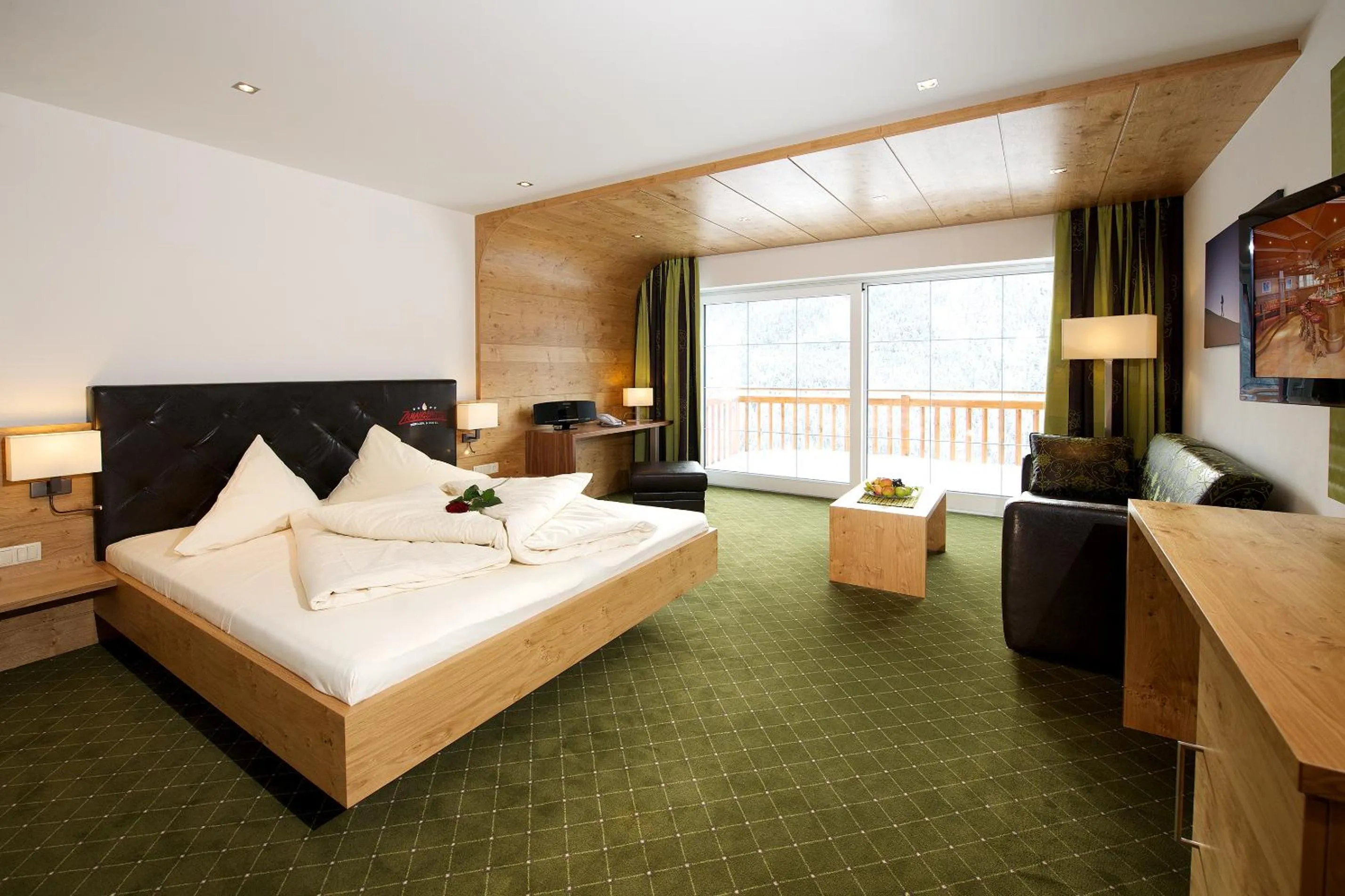 Bed in Berg-Spa & Hotel Zamangspitze
