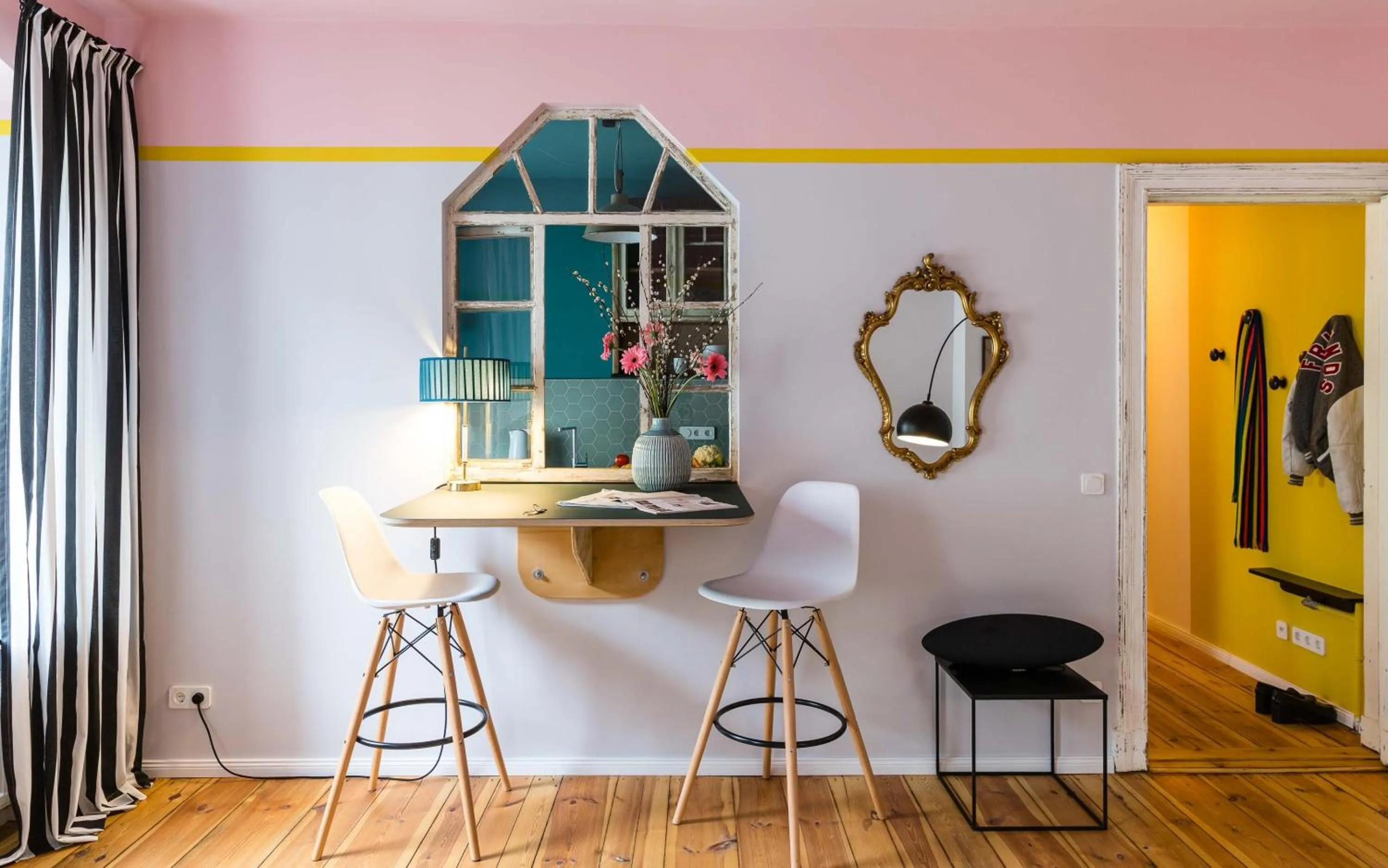 TV and multimedia in Brilliant Apartments