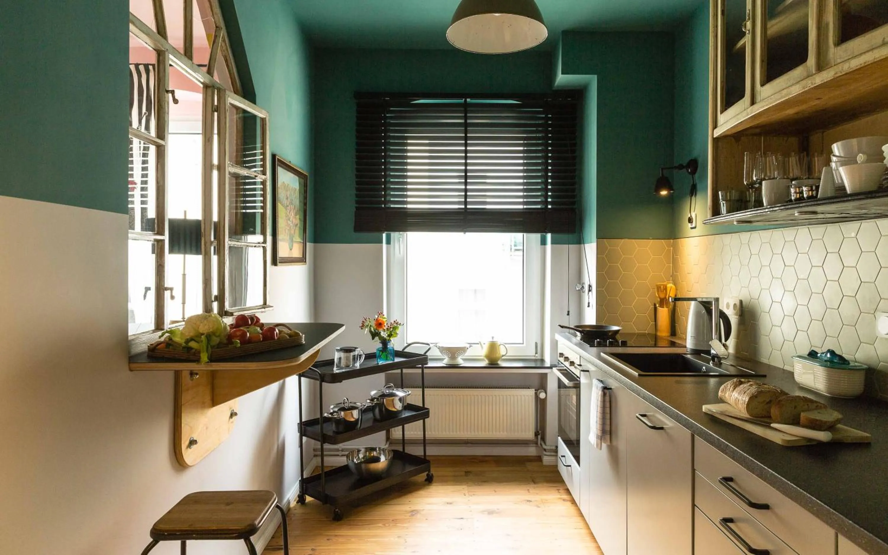 Kitchen or kitchenette in Brilliant Apartments
