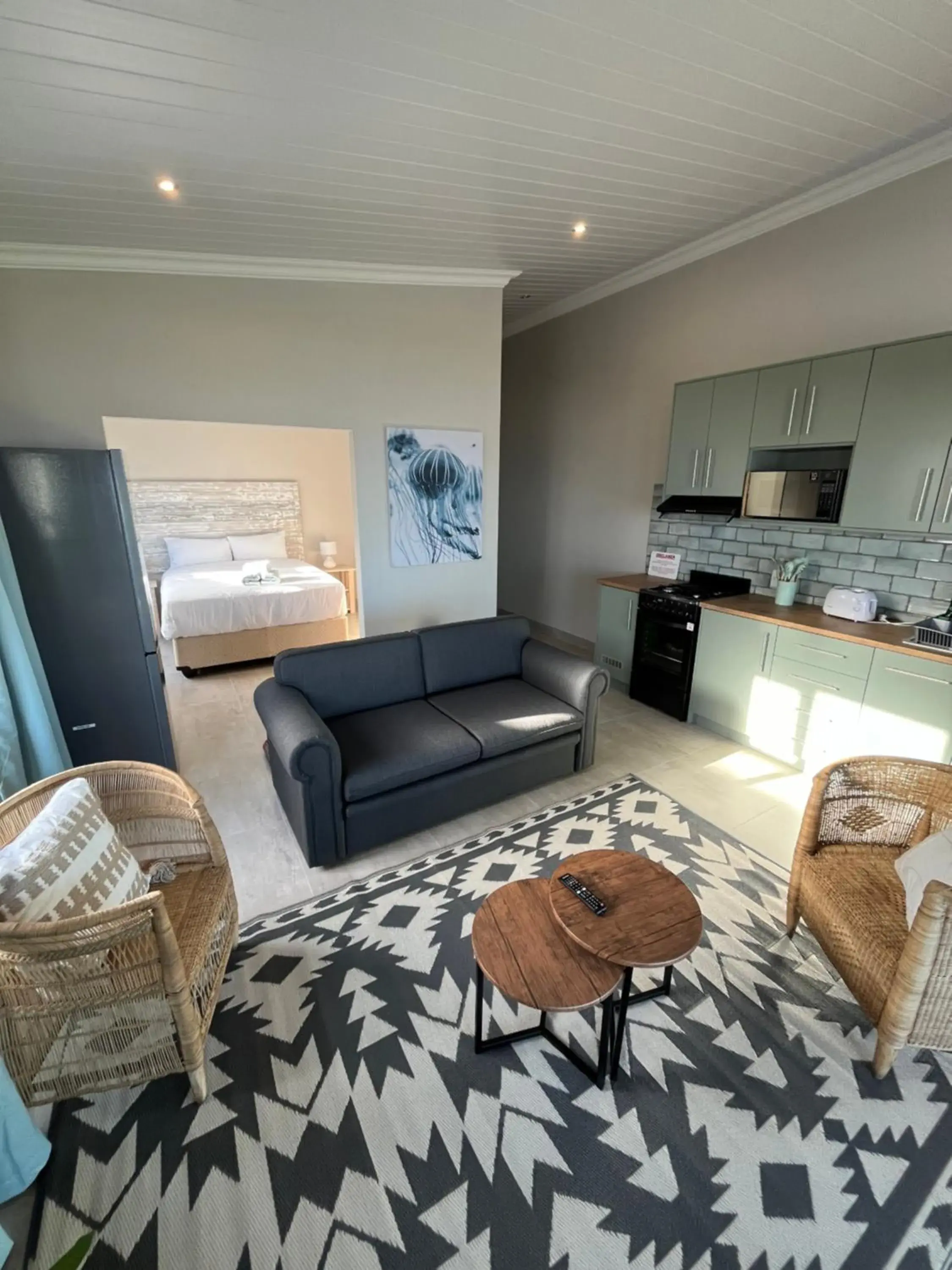 Standard Queen Room in White Sands Self-catering units Standard Queen Room in White Sands Self-catering units