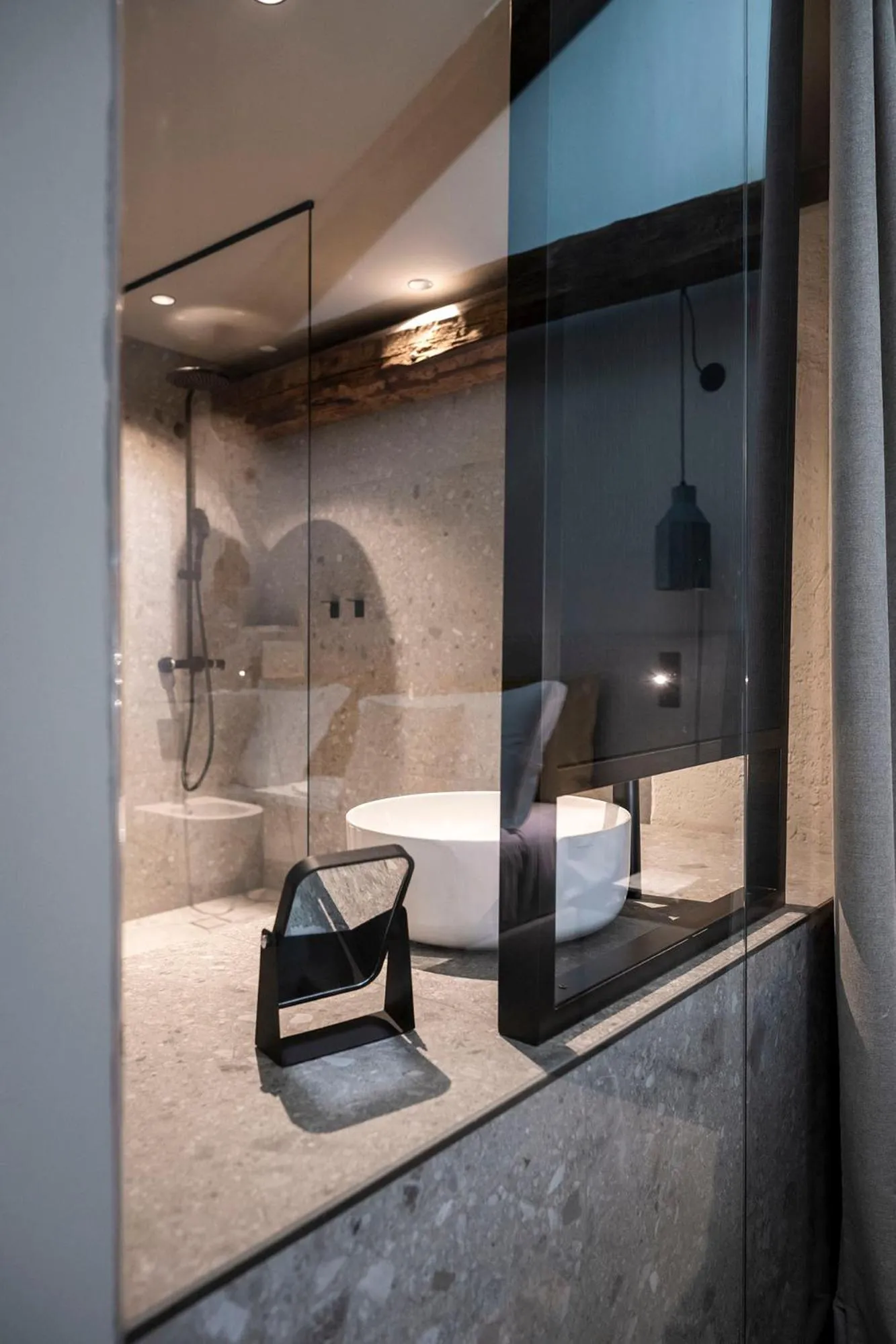 Shower in Monastero Arx Vivendi