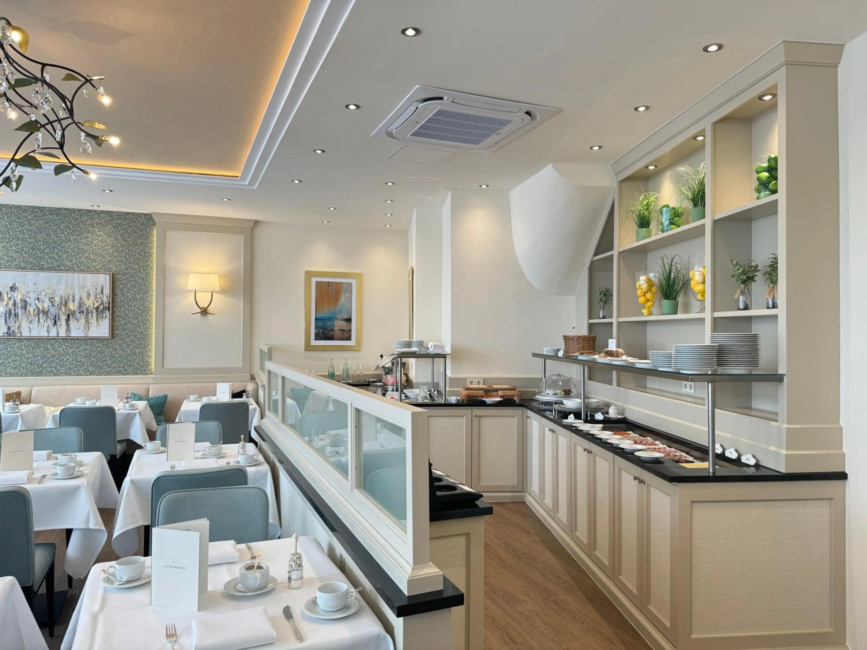 Breakfast in Deidesheimer Hof