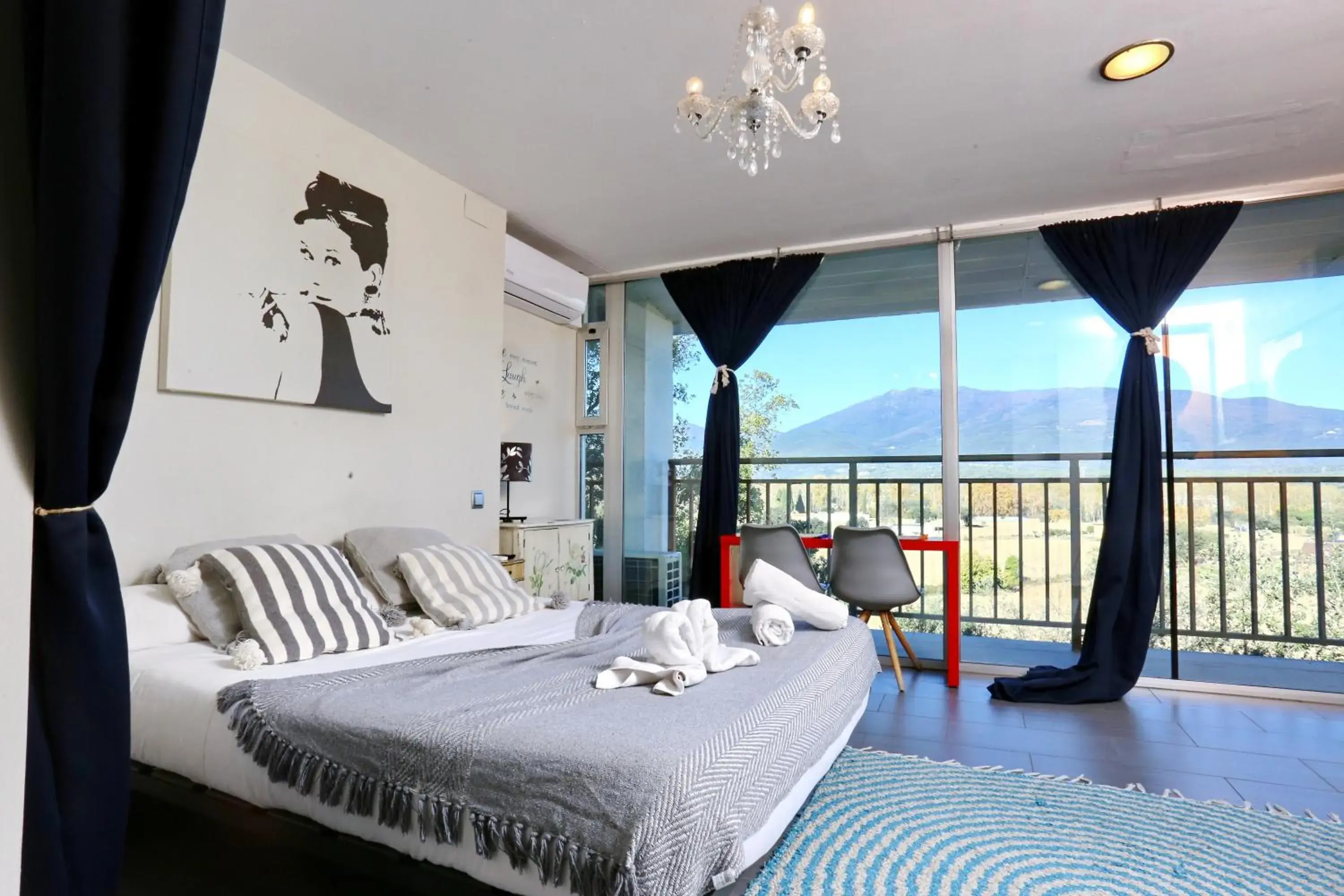 Deluxe Double Room in Les Suites Deluxe Double Room in Les Suites