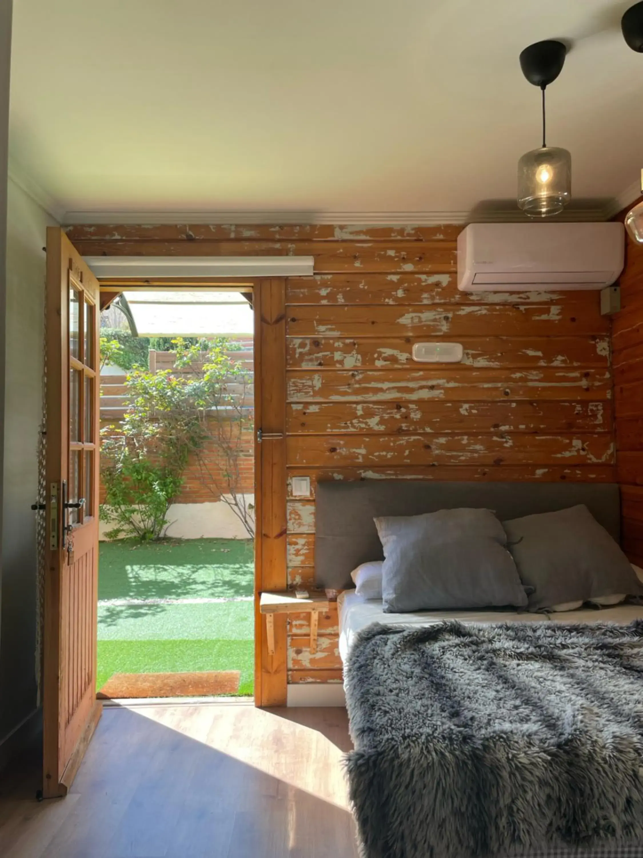 Double or Twin Room with Shower in Les Suites Double or Twin Room with Shower in Les Suites