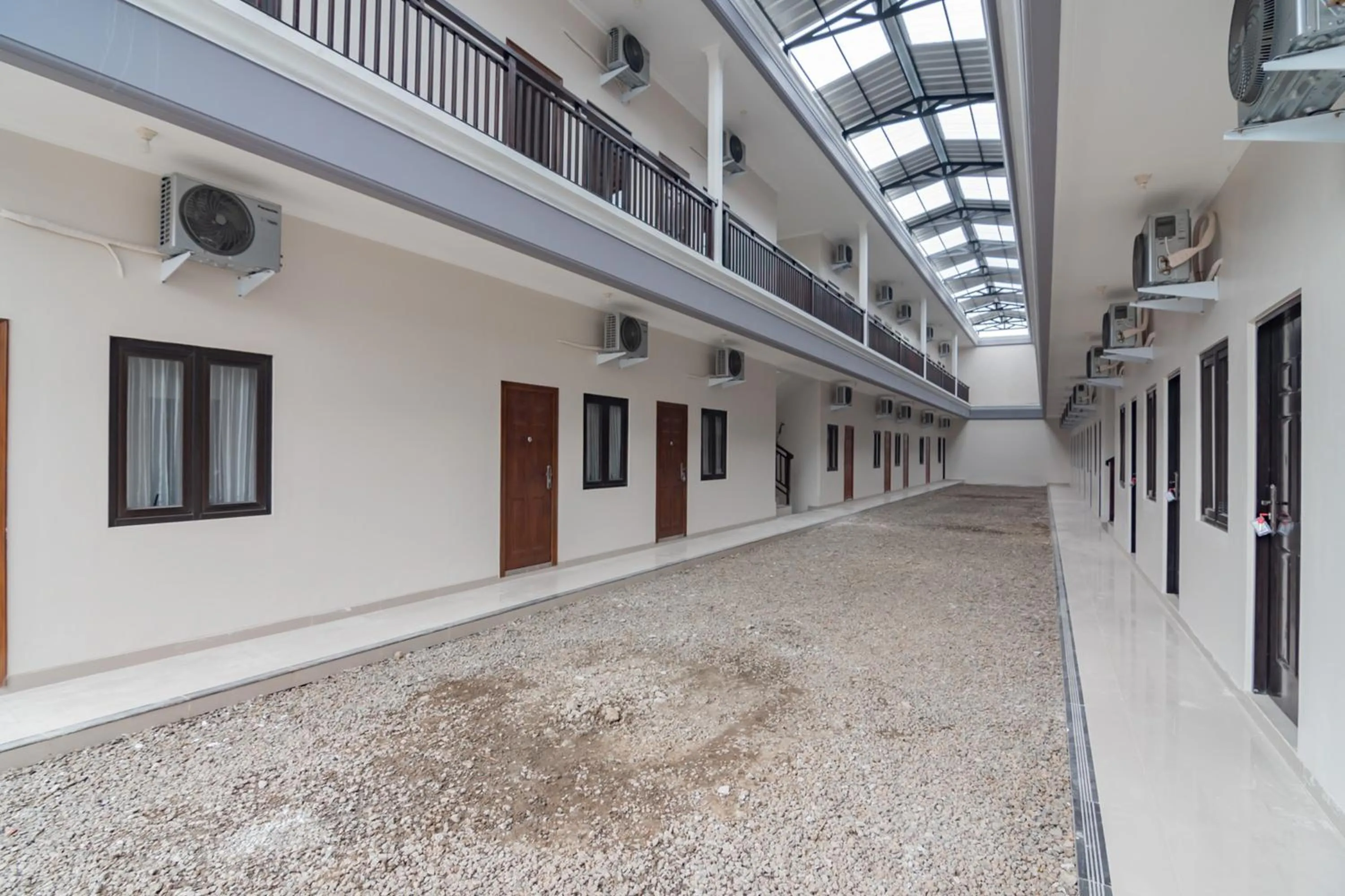 RedDoorz Syariah Plus @ Perintis Guesthouse Tasikmalaya