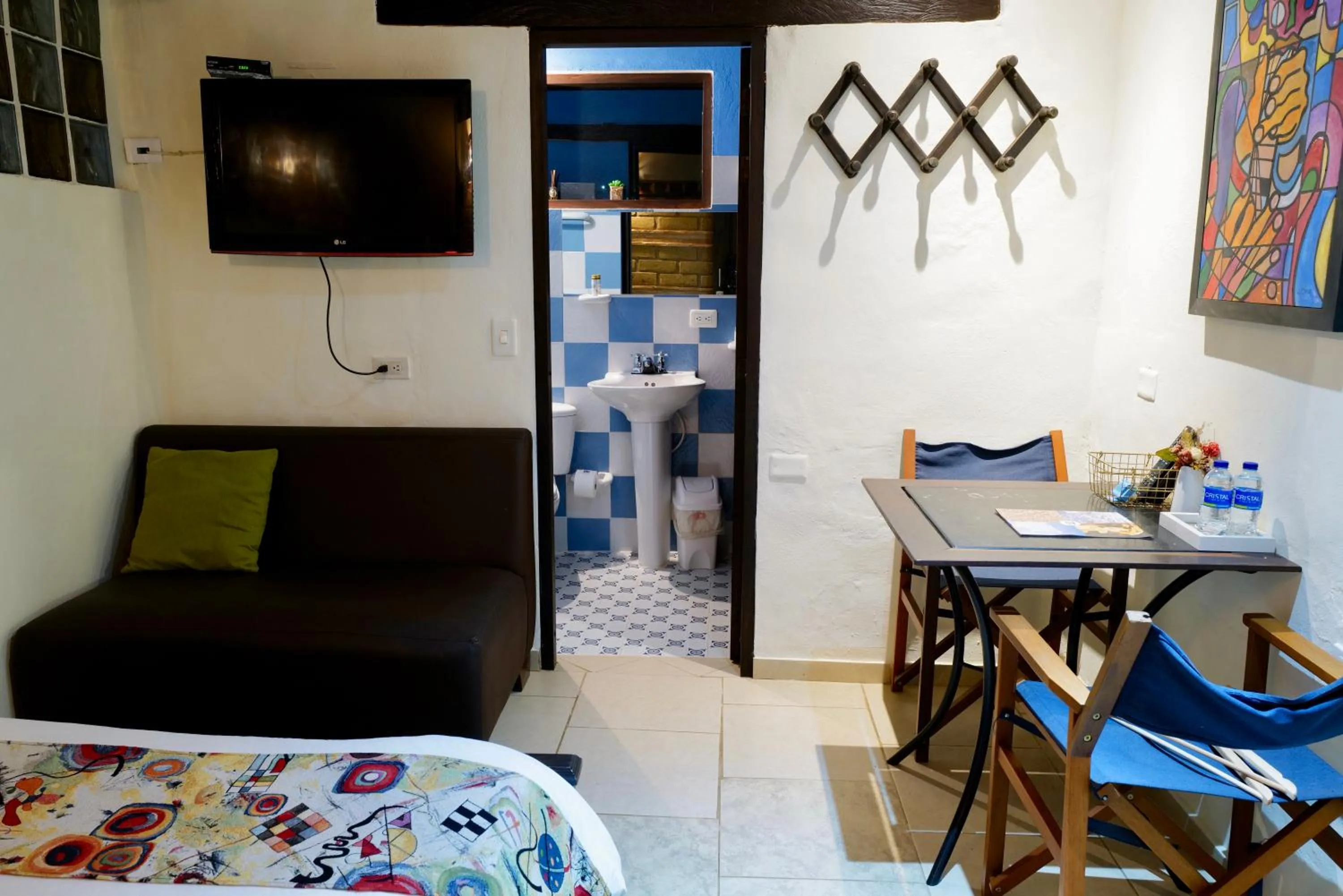 Text overlay in Elephantia Spa Hotel