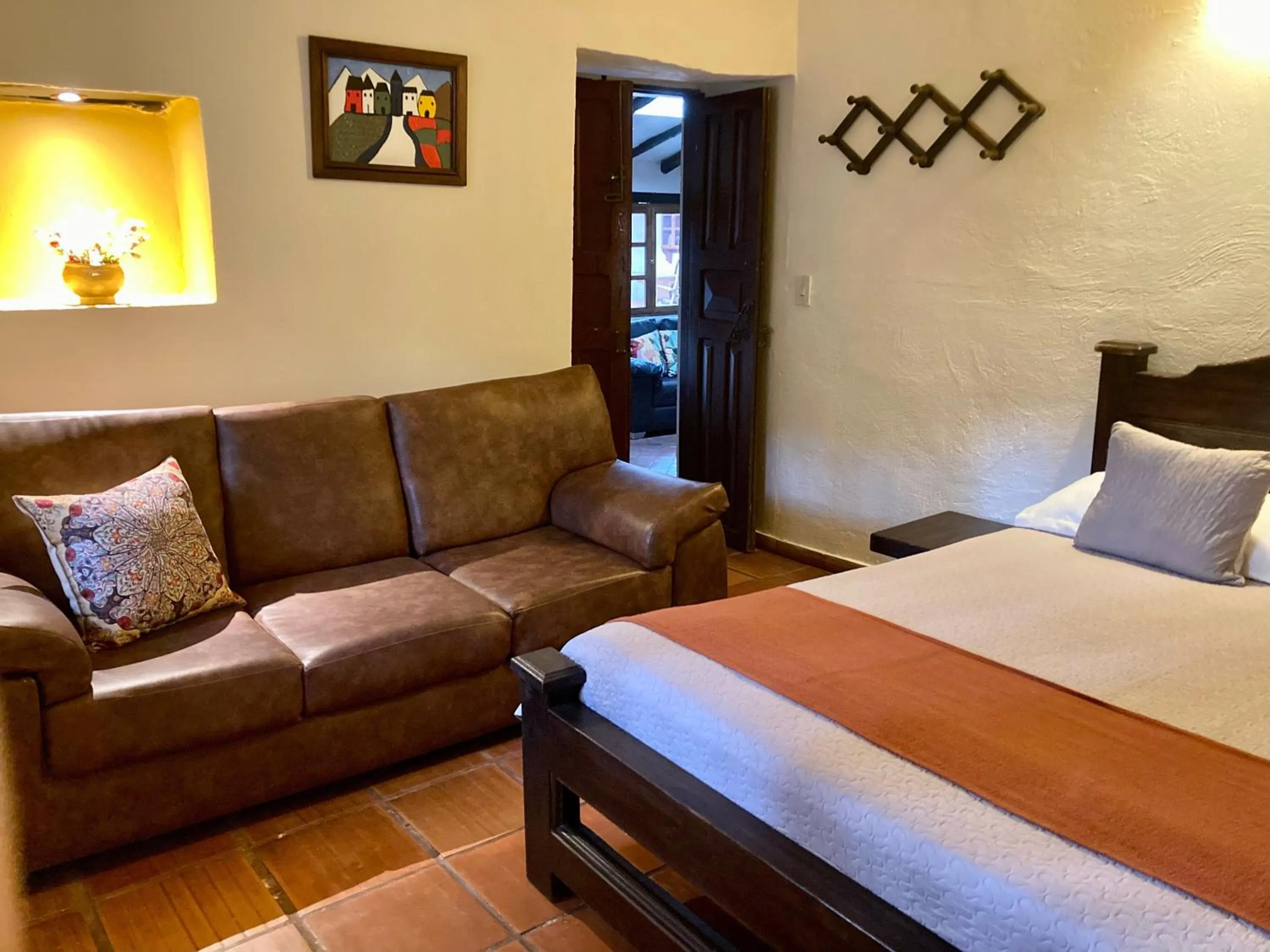 Bedroom, Bed in Bombon Hotel