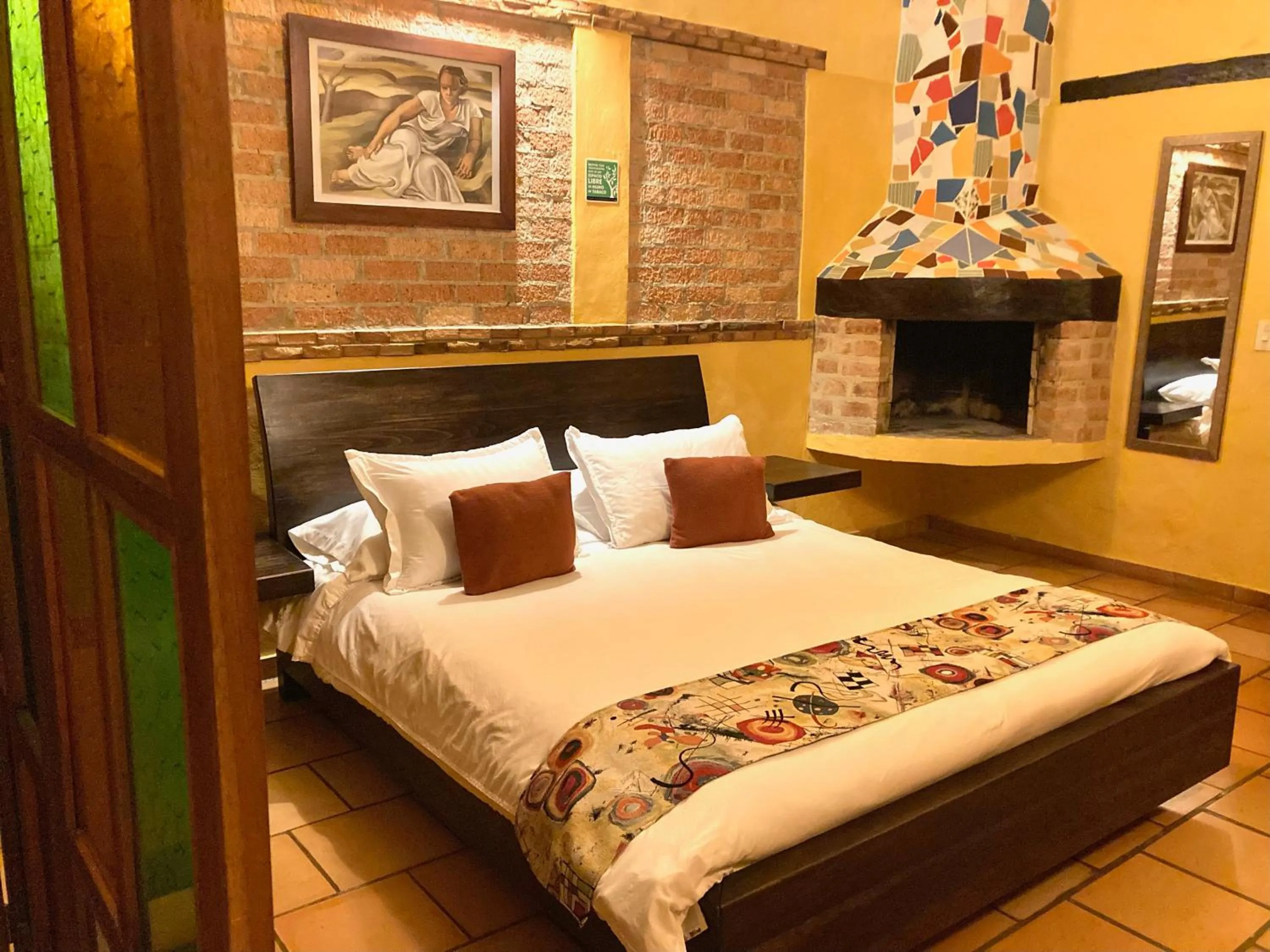 Bed in Elephantia Spa Hotel