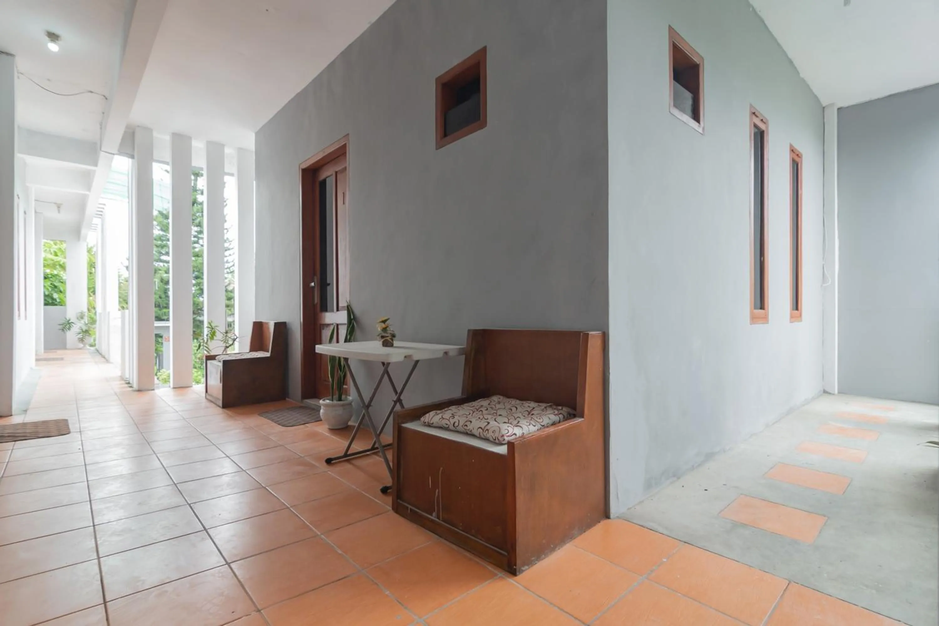 Lembur Kiwari Setra Duta Mitra RedDoorz