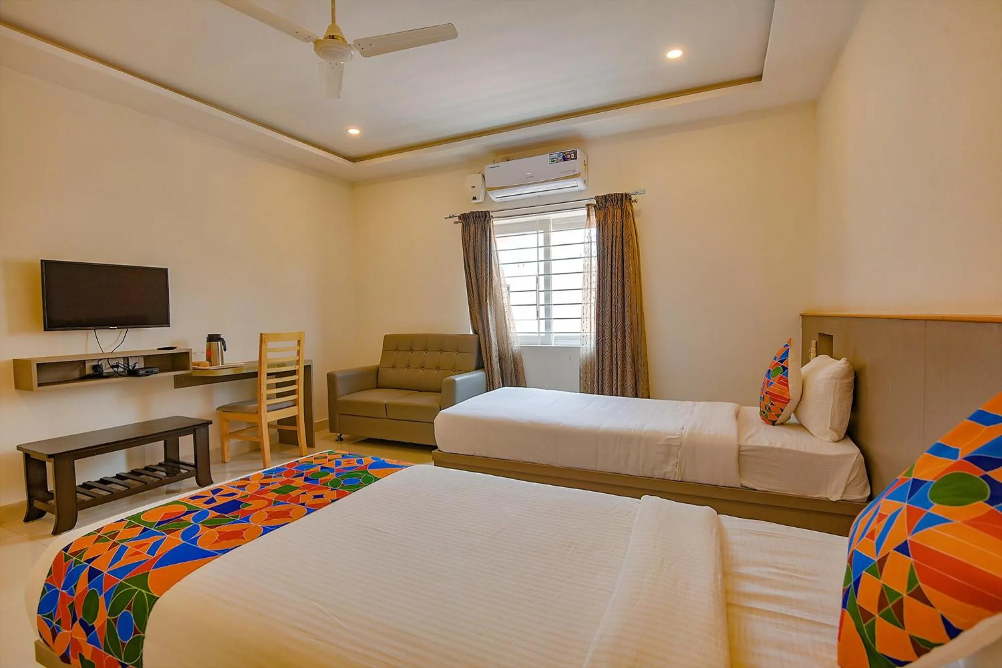 Bedroom, Bed in FabHotel Champion Gateway - Yelahanka