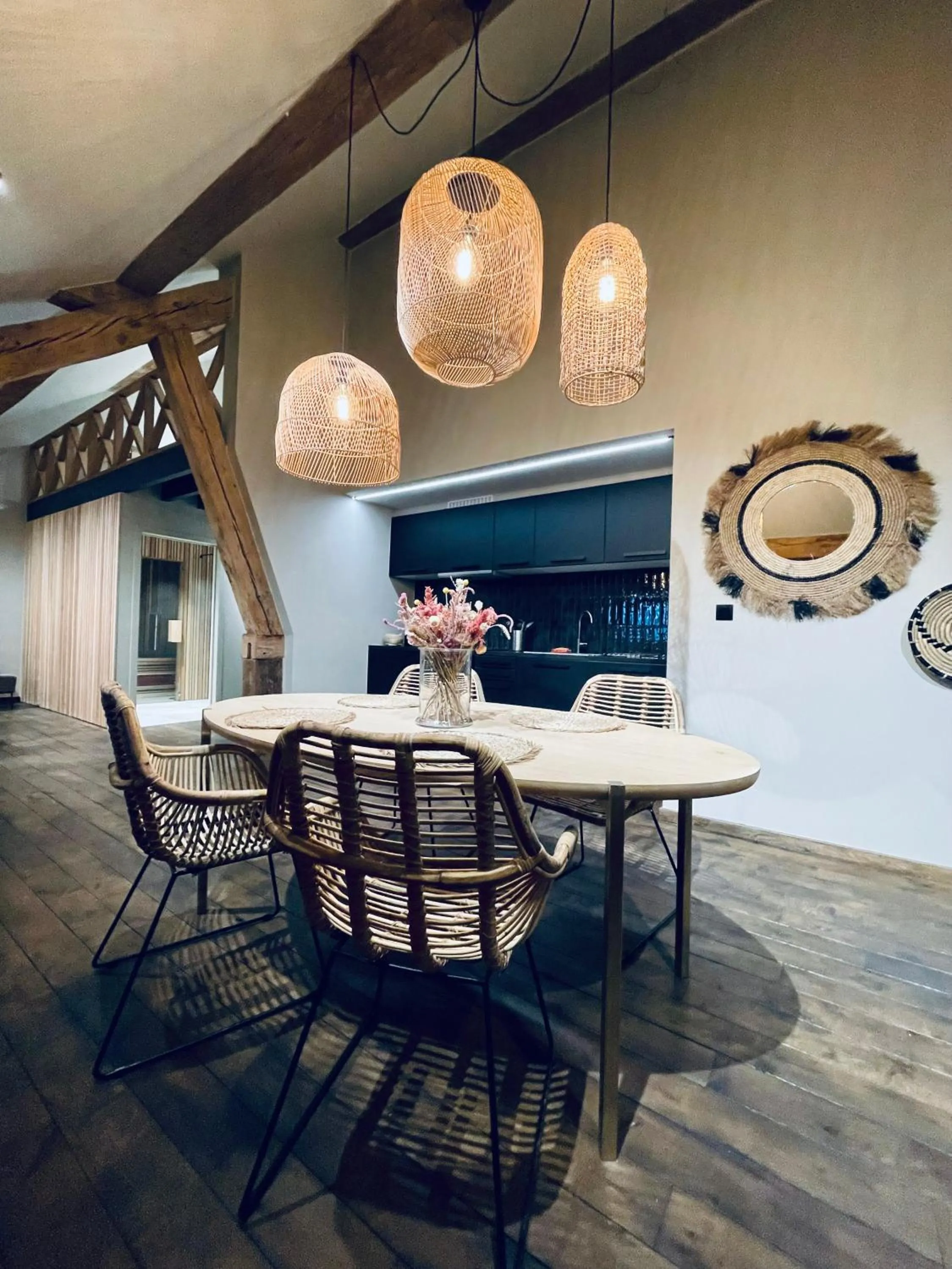 Dining area in Domaine Sur Les Sarts
