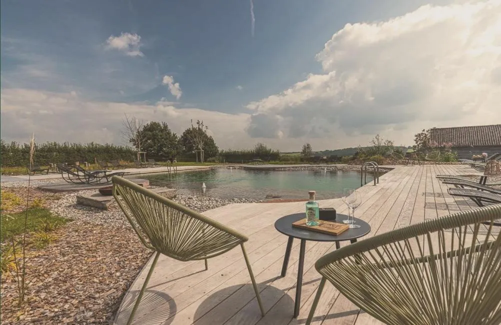 Garden view in Domaine Sur Les Sarts