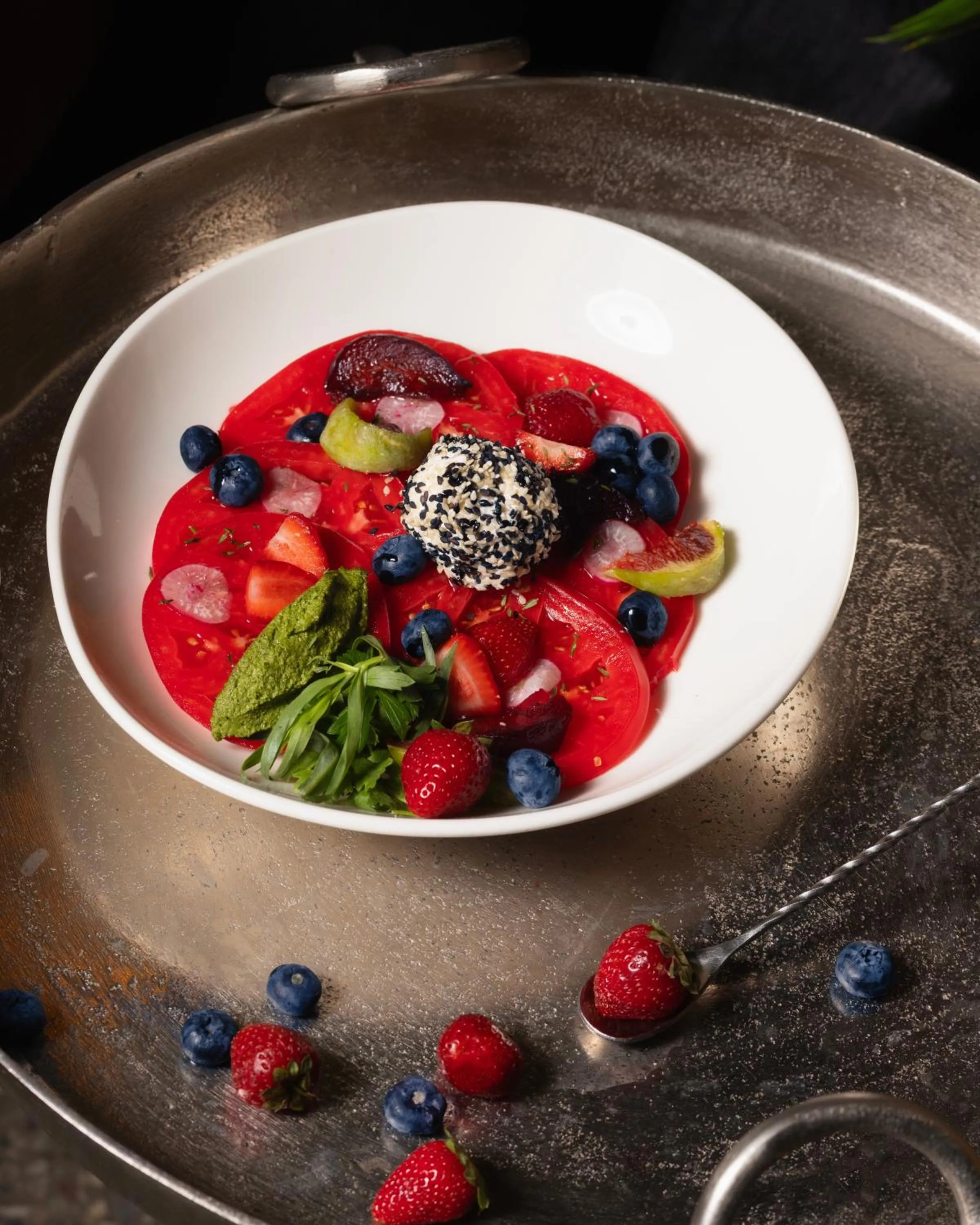 Restaurant/places to eat in Unfound Door - Design Hotel