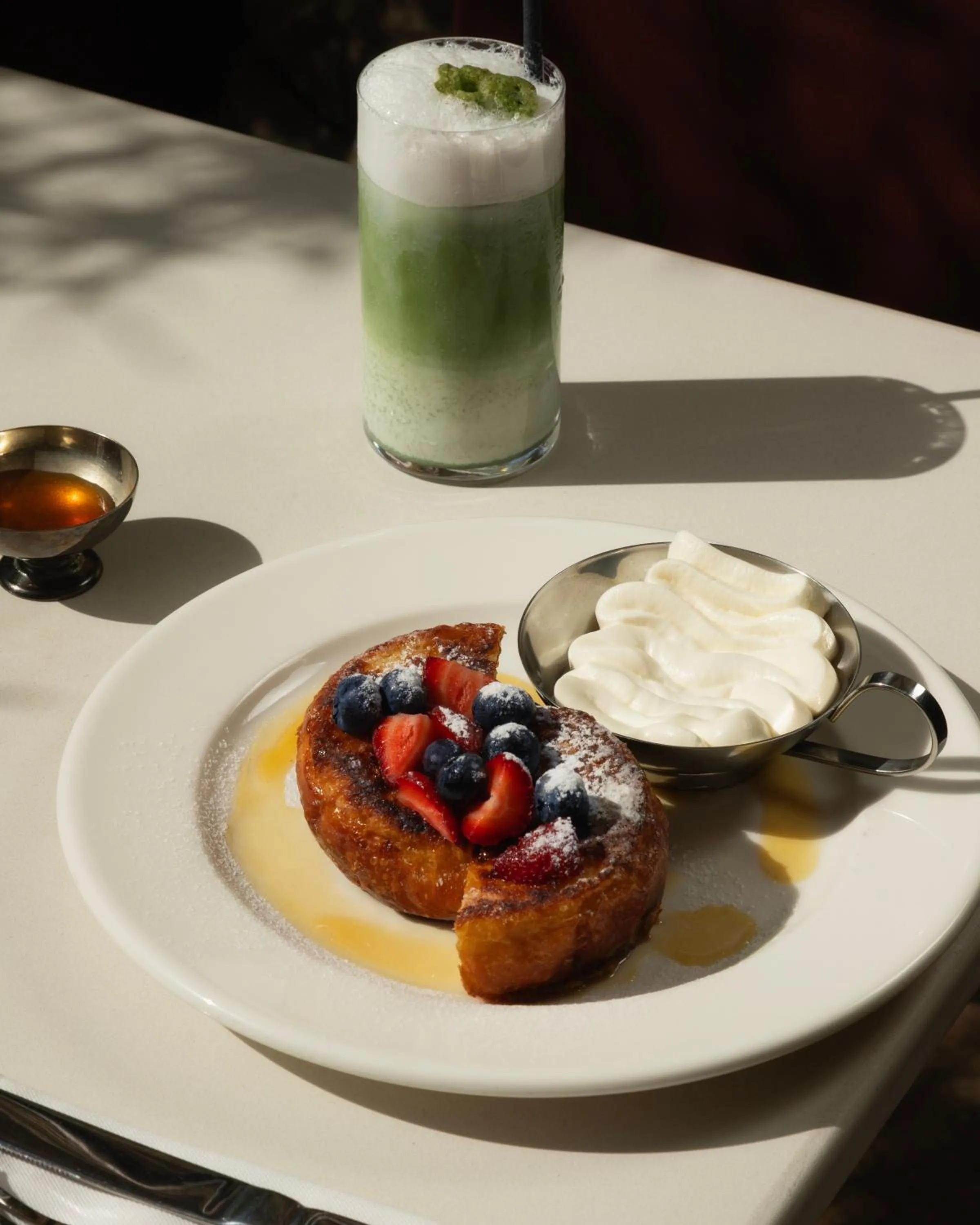 Restaurant/places to eat in Unfound Door - Design Hotel