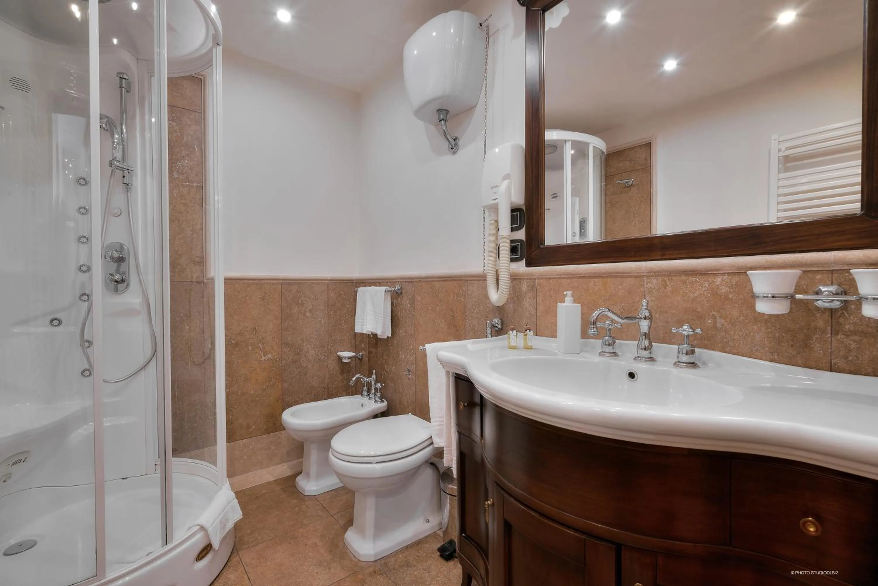 Bathroom in First of Florence