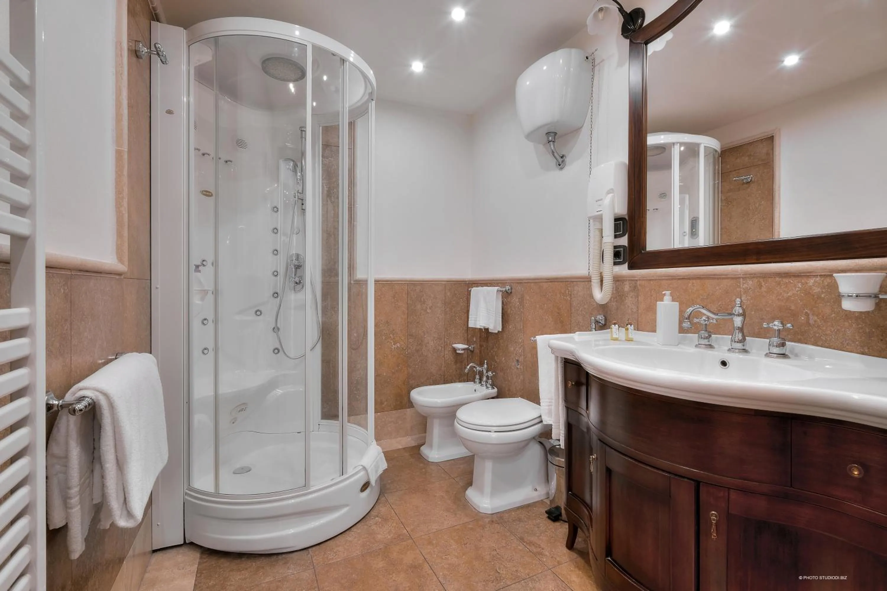 Bathroom in First of Florence