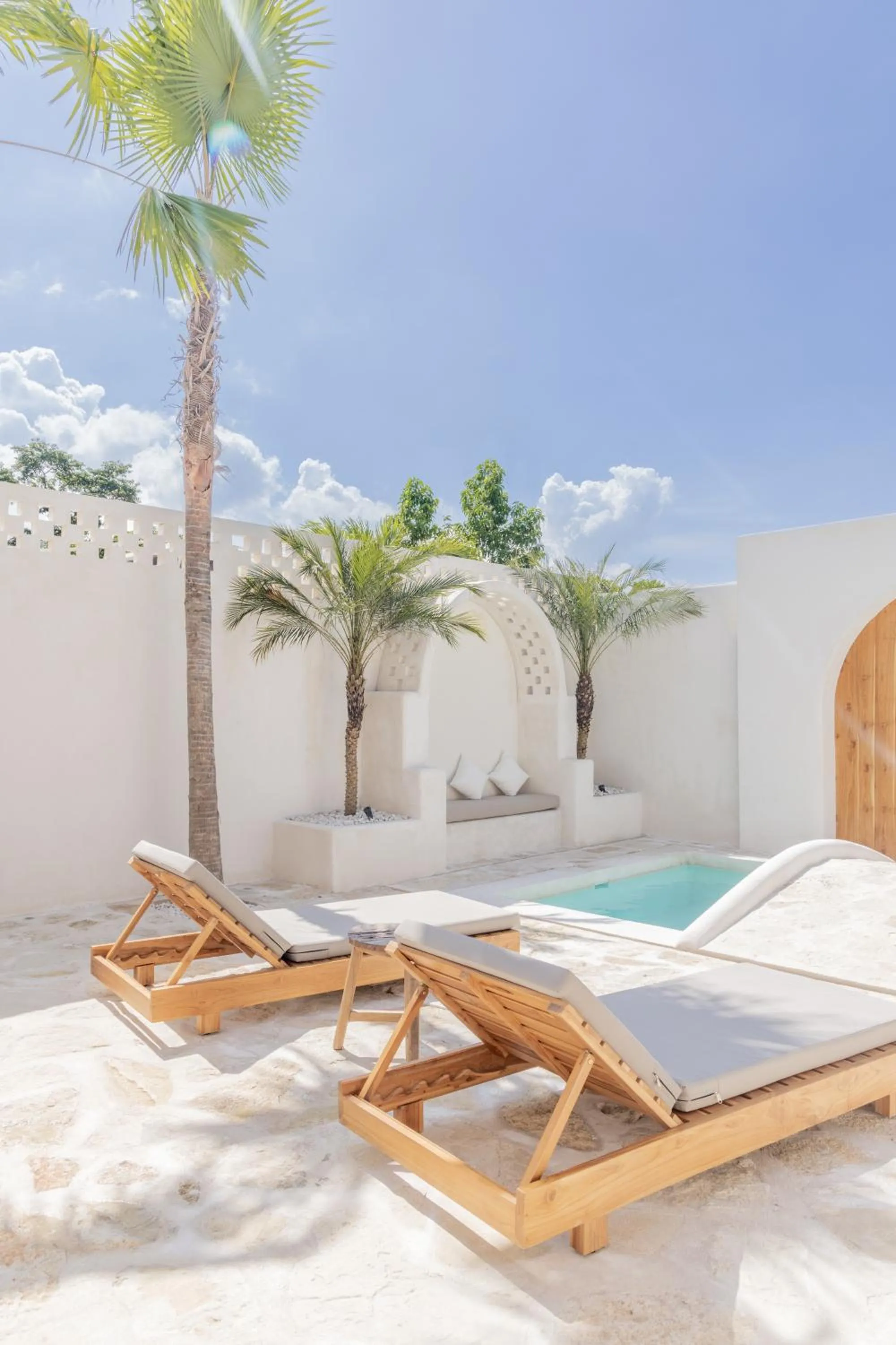 sunbed in YUCCA villas