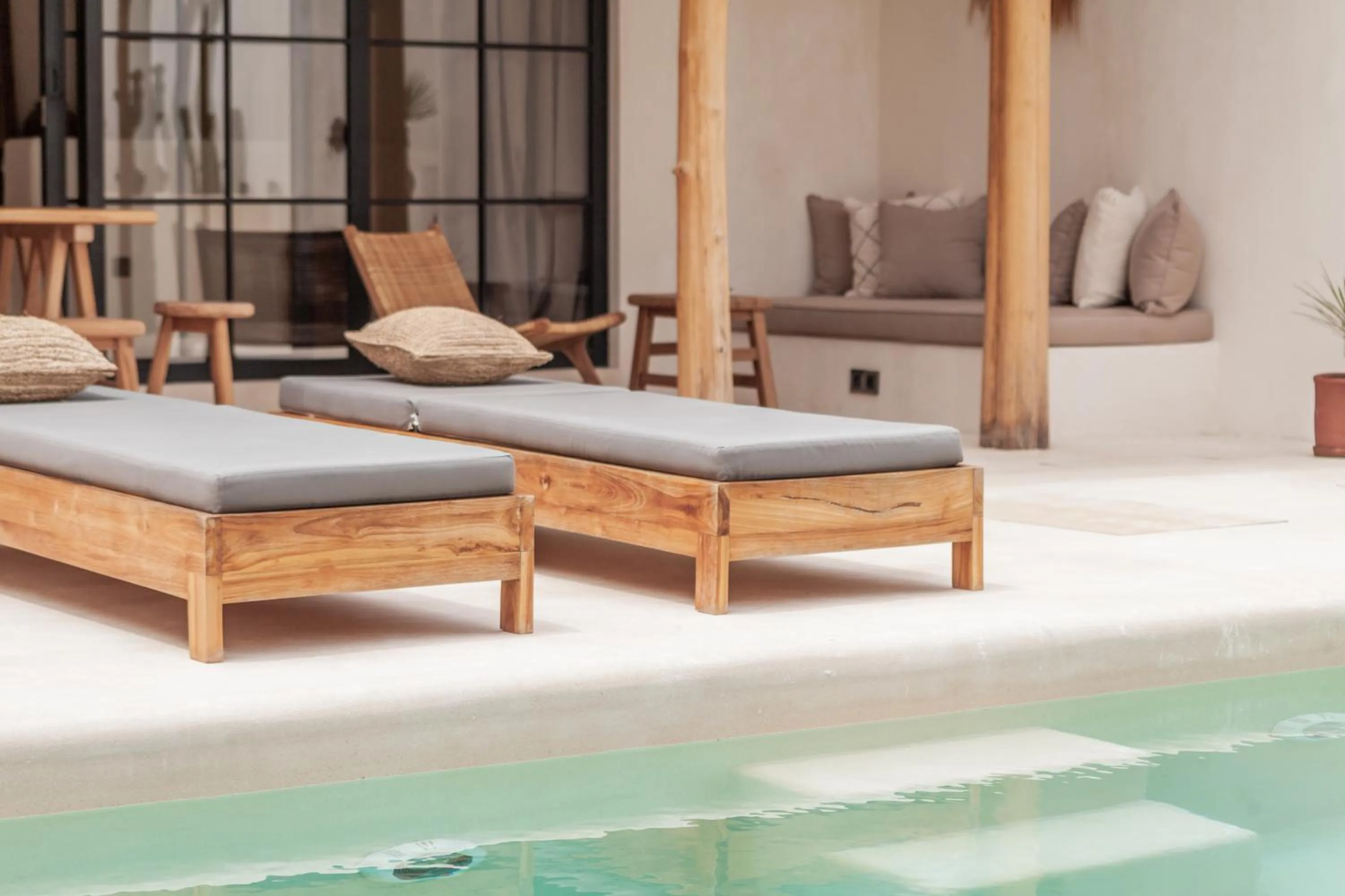 Property building in YUCCA villas