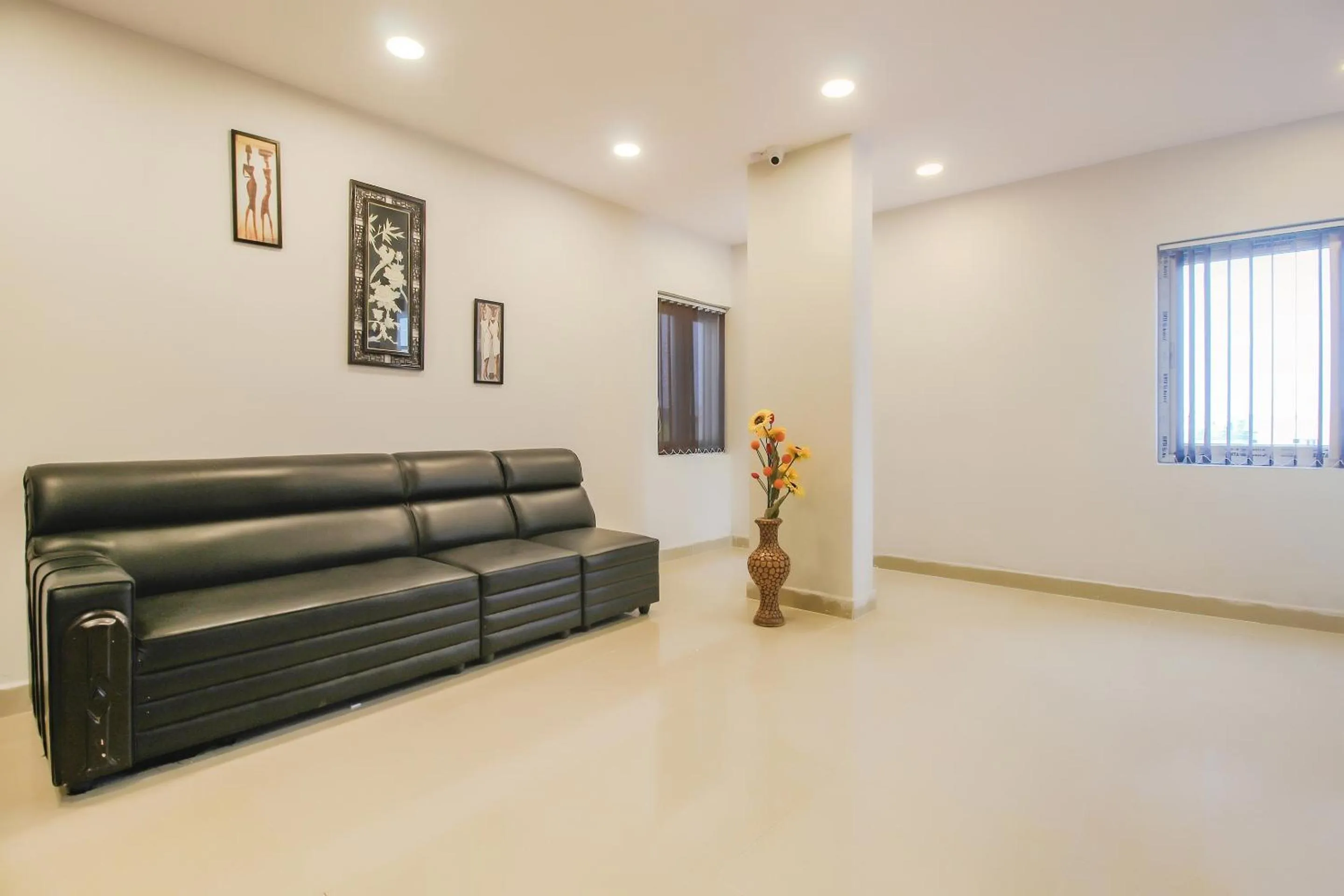 Lobby or reception in SPOT ON Pnd Complex