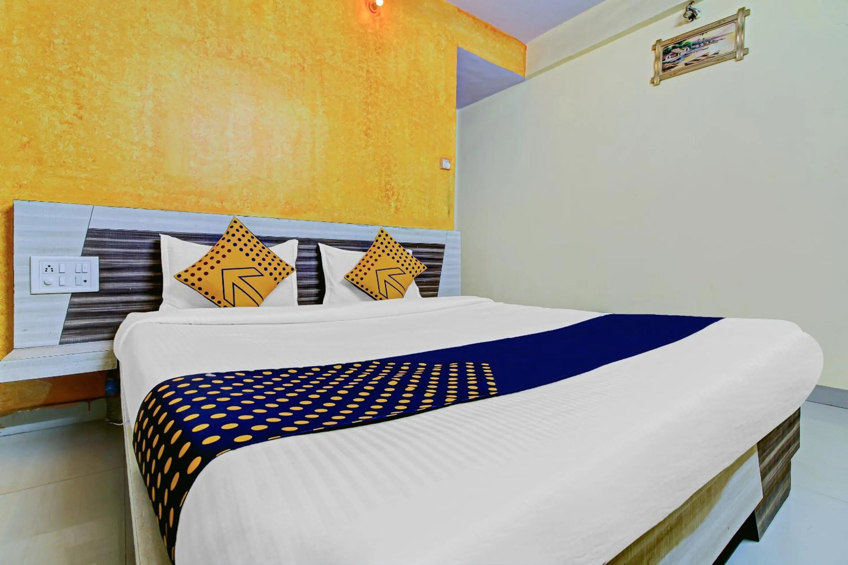 Bedroom, Bed in SPOT ON Shreekrupa