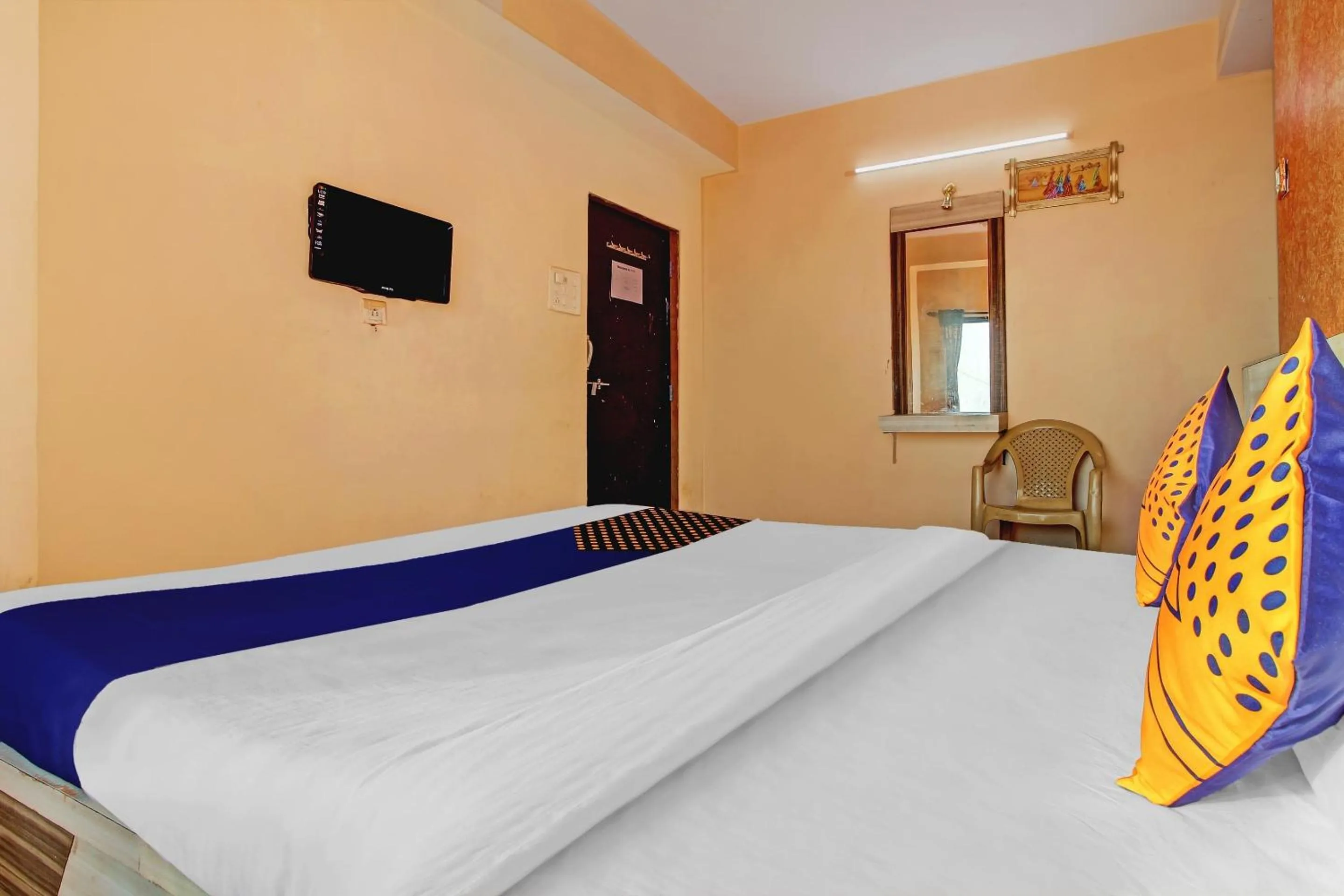 Bedroom, Bed in SPOT ON Shreekrupa