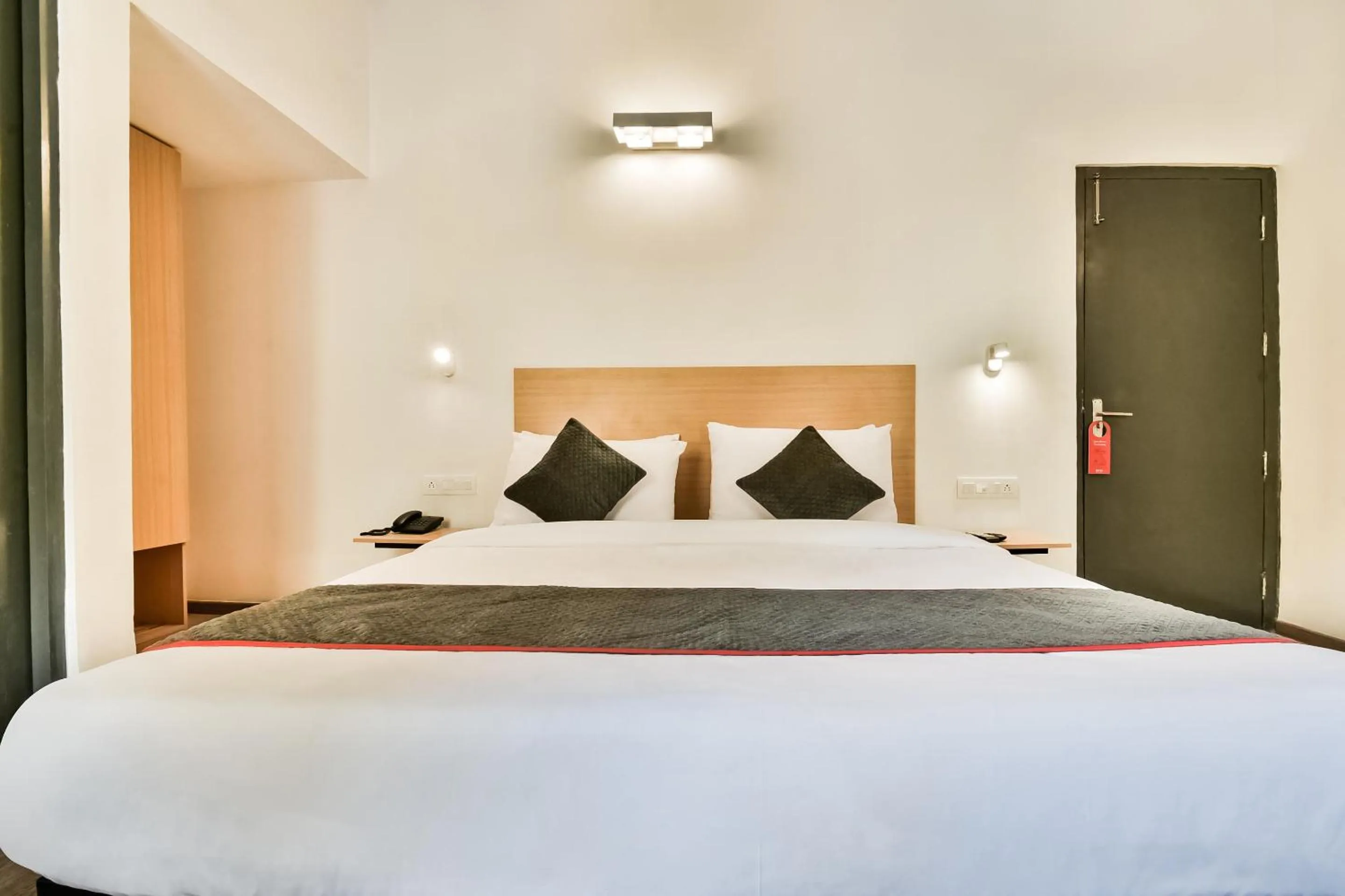 Bedroom, Bed in Super Townhouse Menka