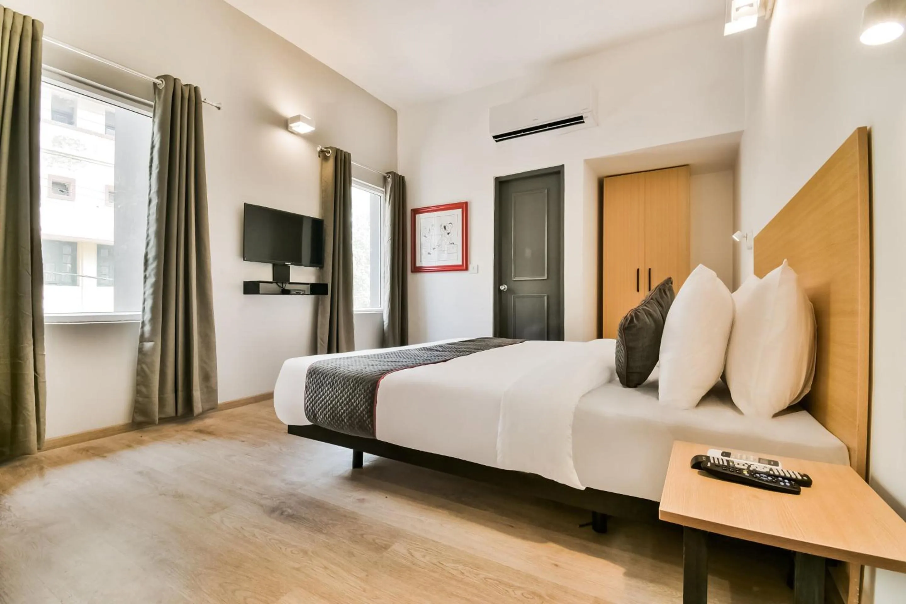 Bedroom, Bed in Super Townhouse Menka