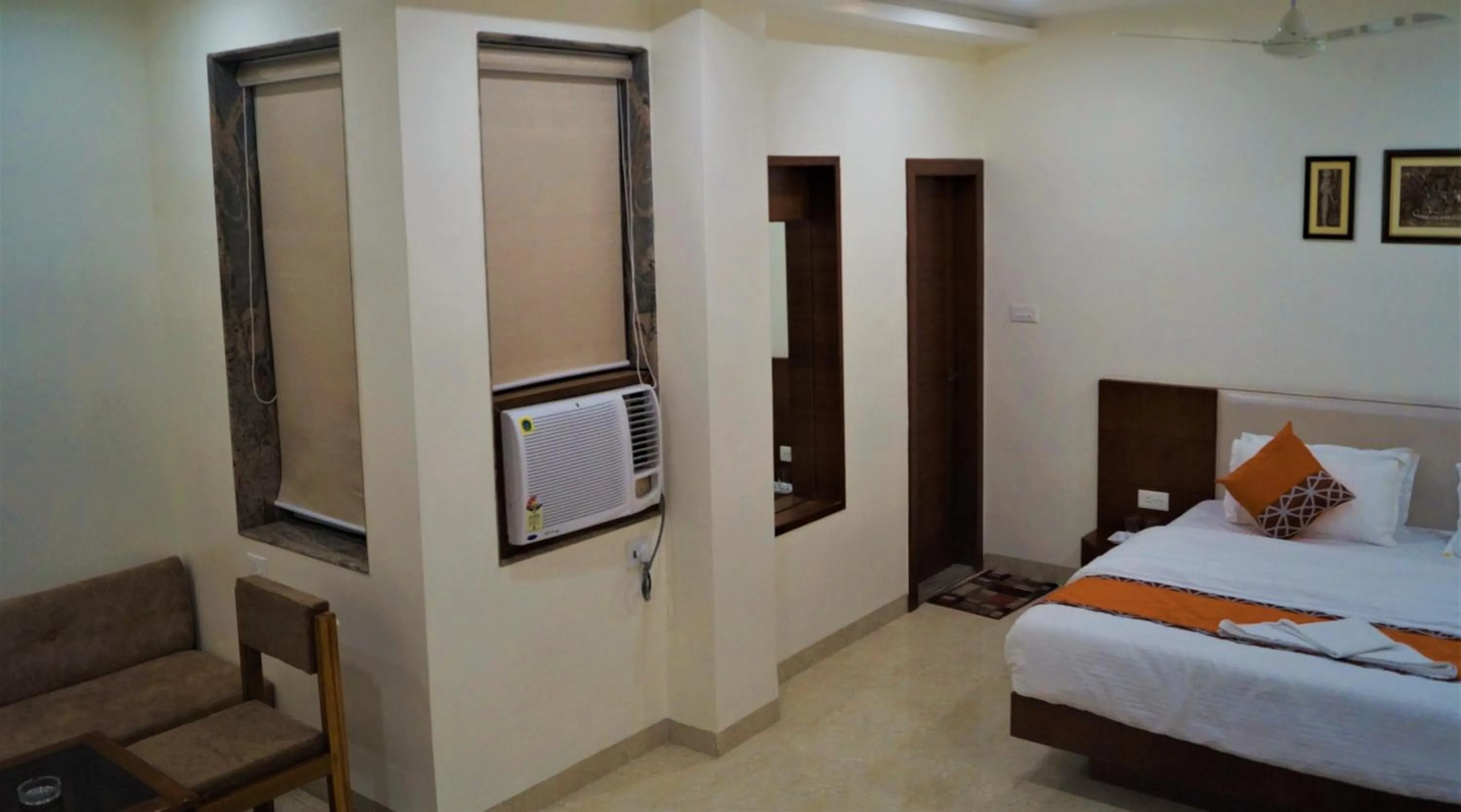 Photo of the whole room, Bed in Hotel Shree Shyam International
