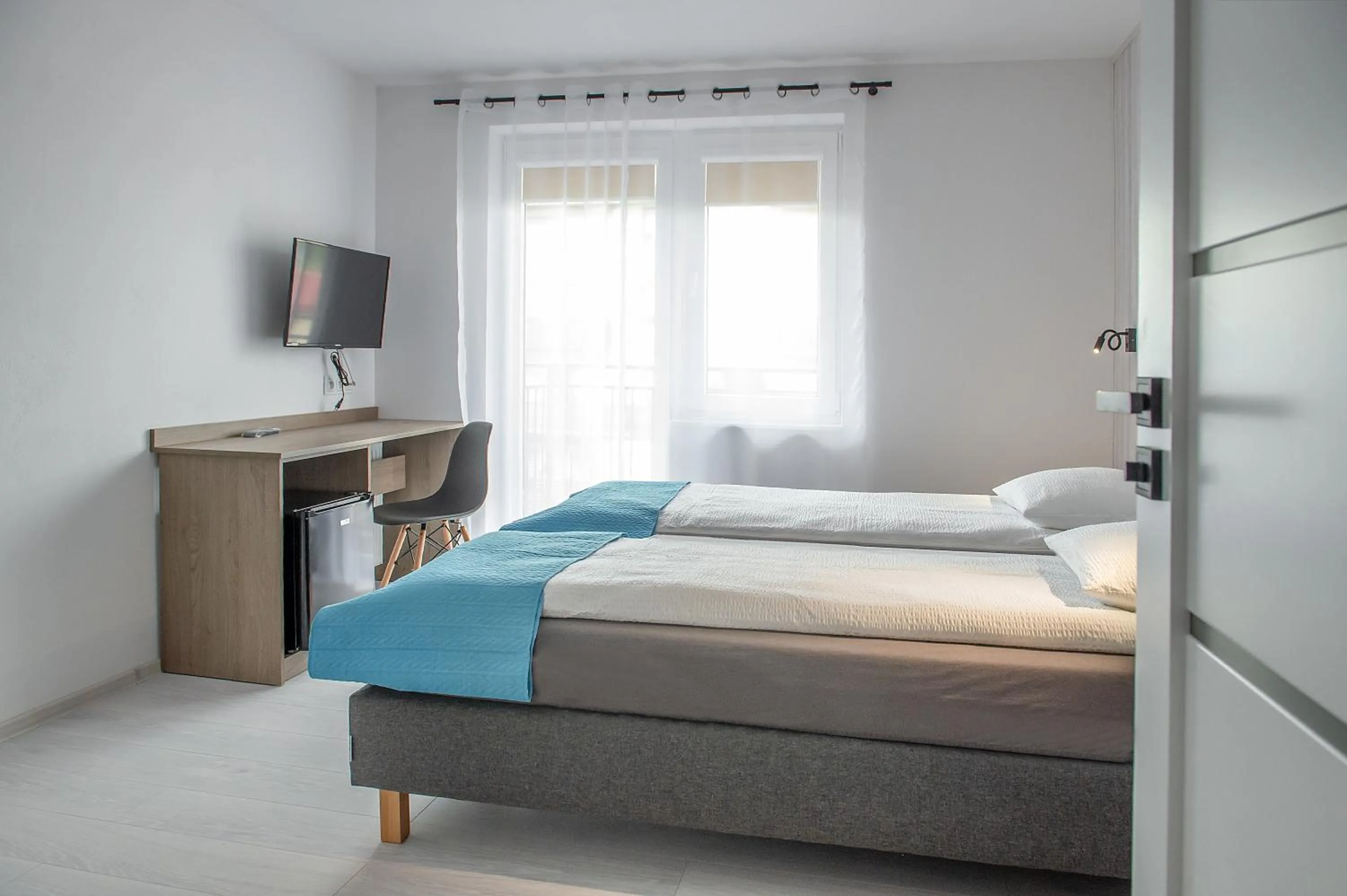 Bed in Family Homes - Sand House