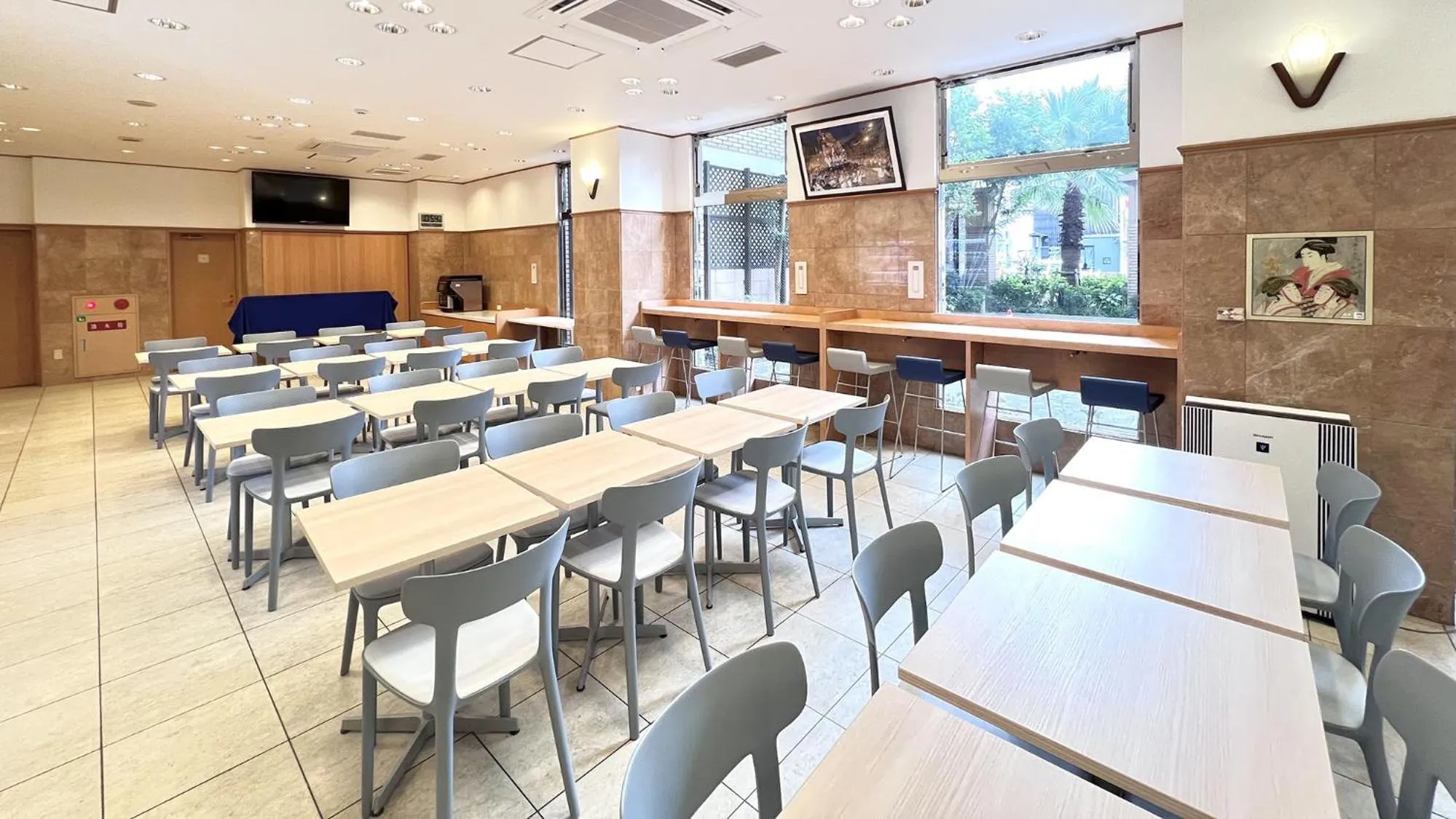 Lobby or reception in Toyoko Inn Hakata Nishi-nakasu