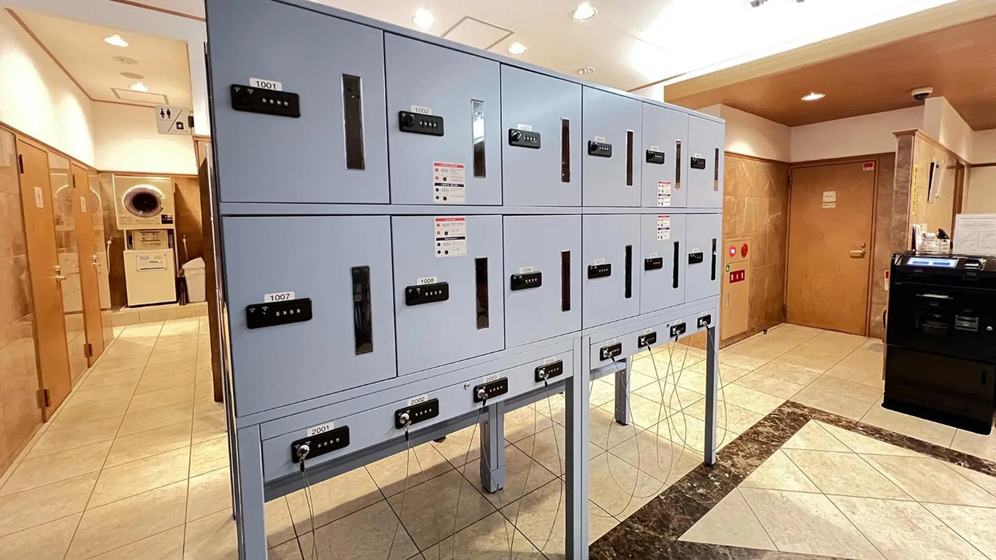 locker in Toyoko Inn Hakata Nishi-nakasu