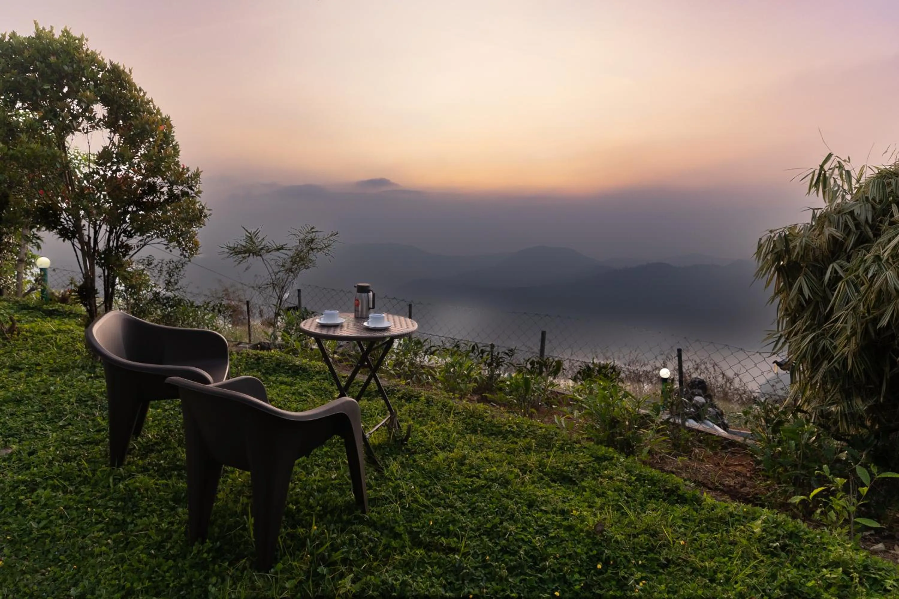 Garden in Avadale Idukki - Stag Groups Not Allowed