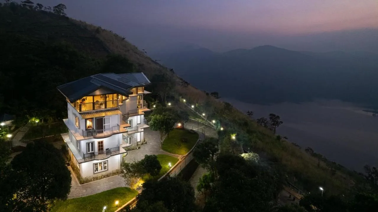 Property building in Avadale Idukki - Stag Groups Not Allowed