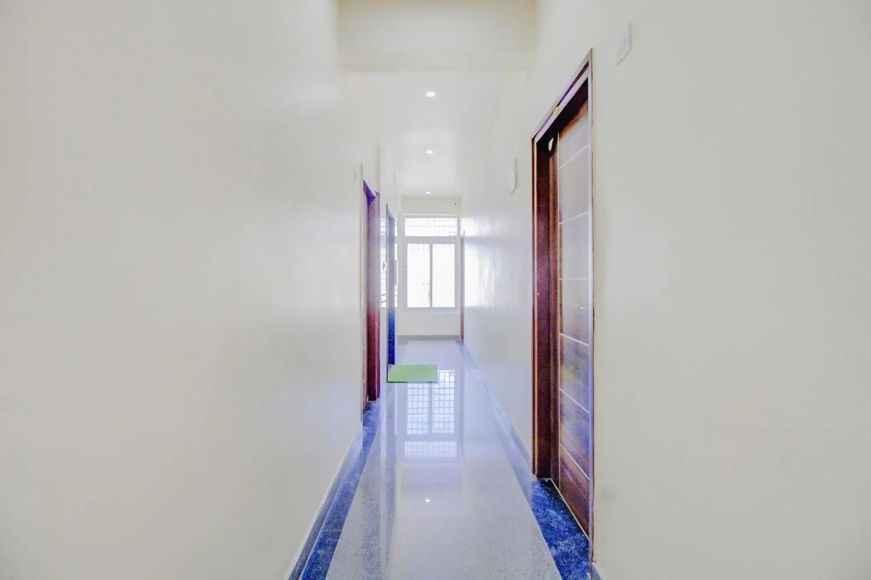 Lobby or reception in Hotel O Nelli Suites