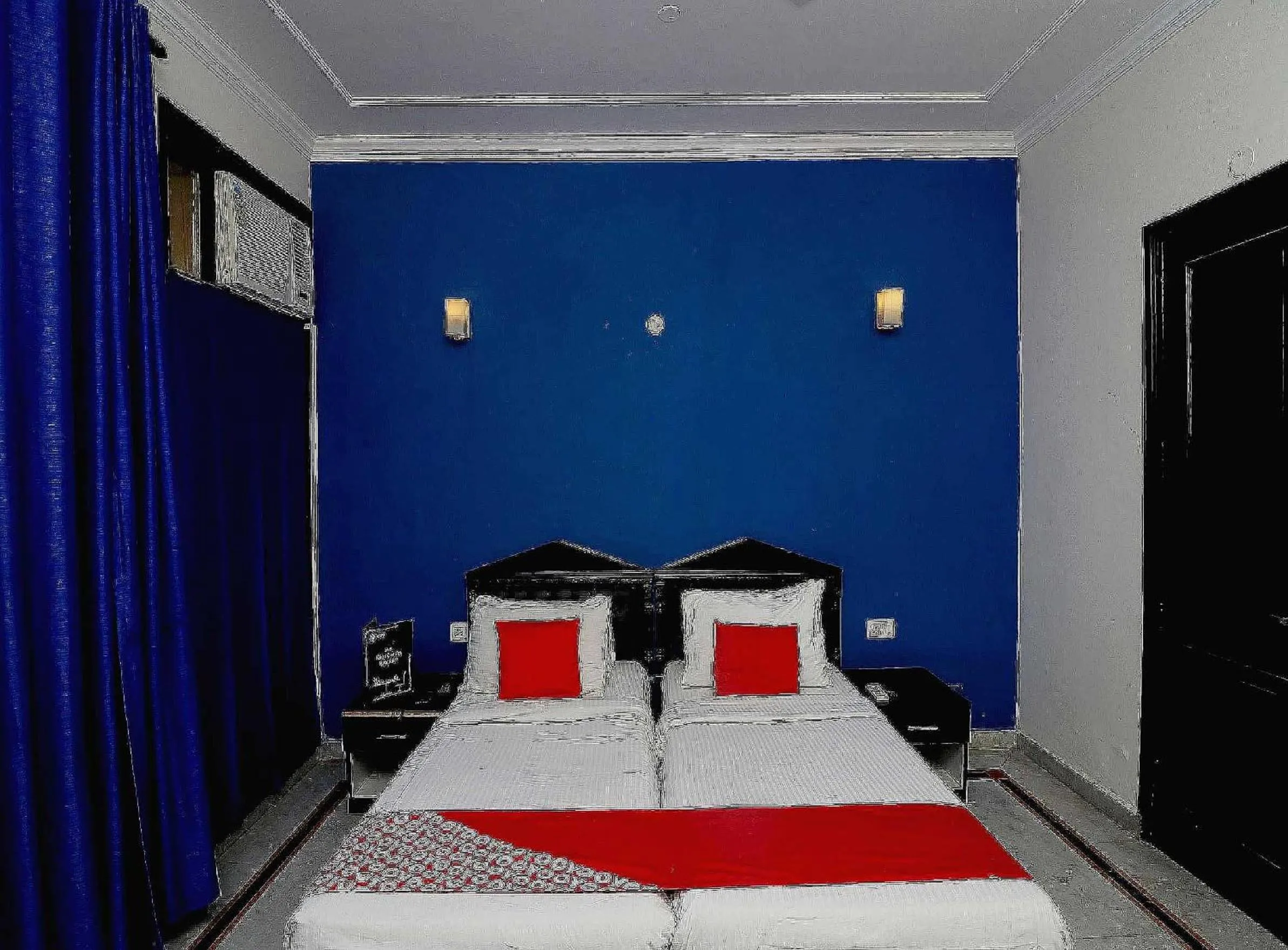 Bedroom in Hotel O Golden Cafe