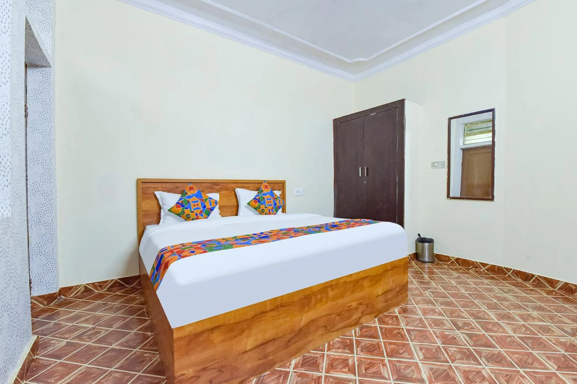 Suite - single occupancy in Collection O Rajwada Palace