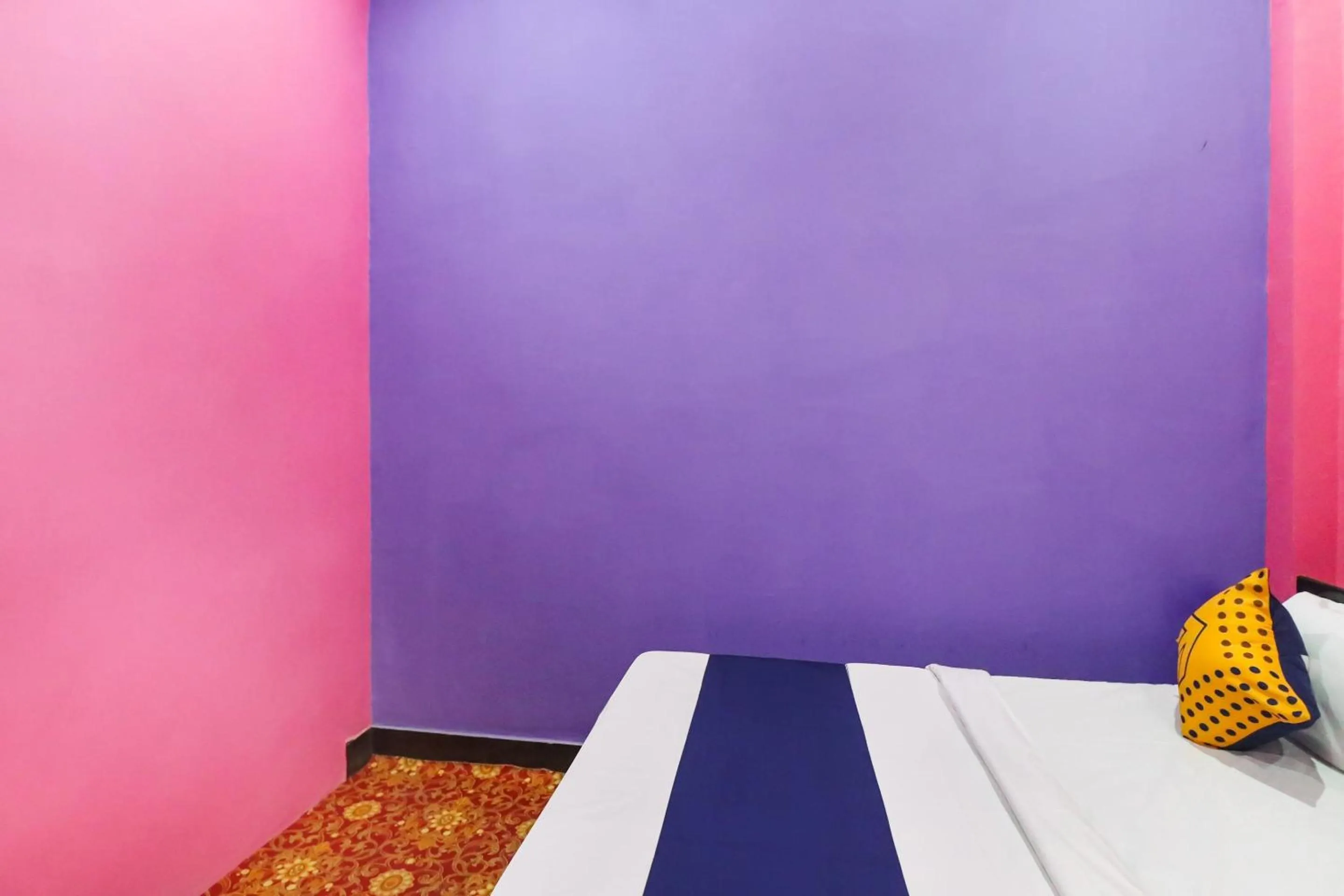 Lobby or reception, Bed in Hotel O Rajdhani Hotel