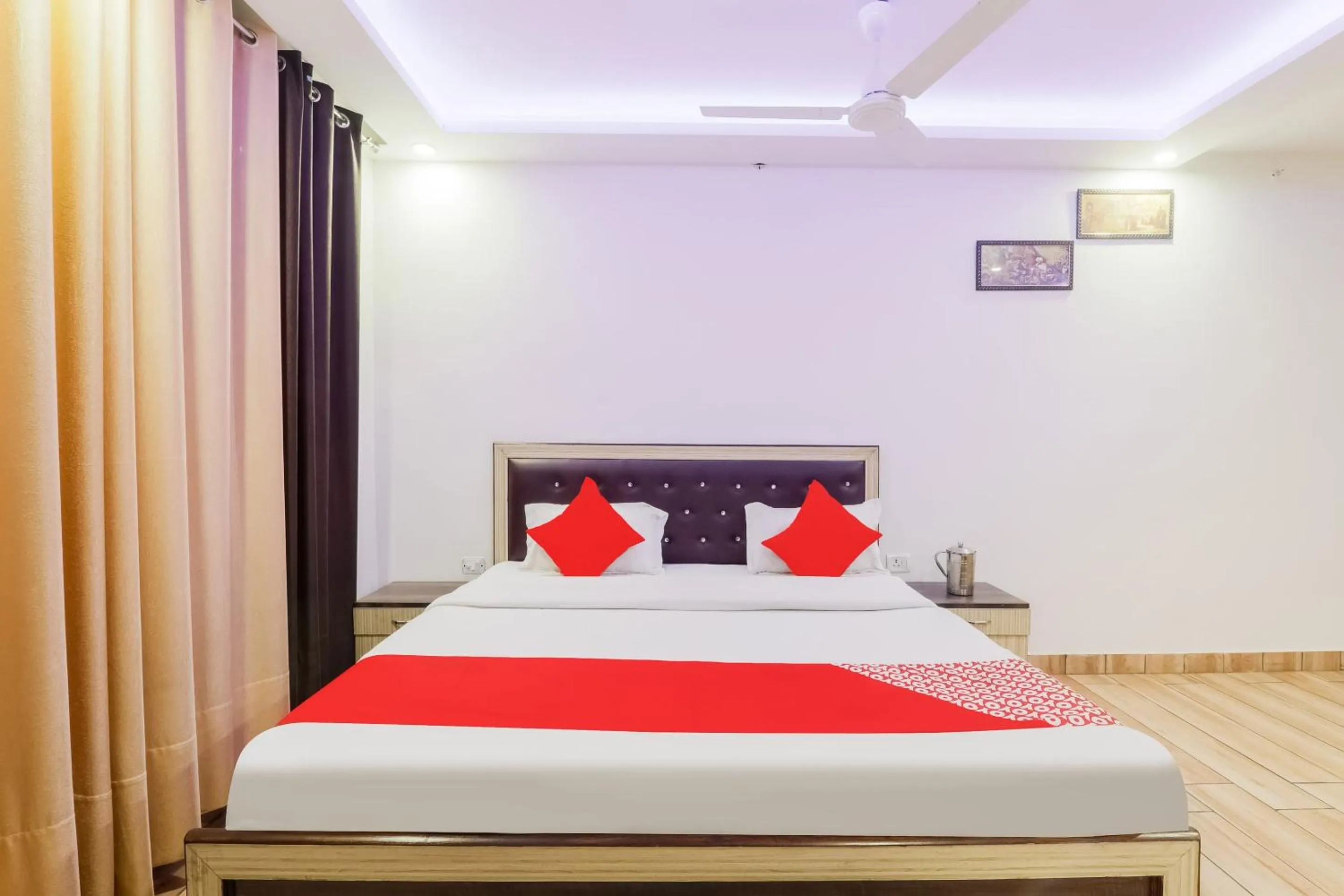 Bedroom, Bed in Hotel O The Maharaja Inn