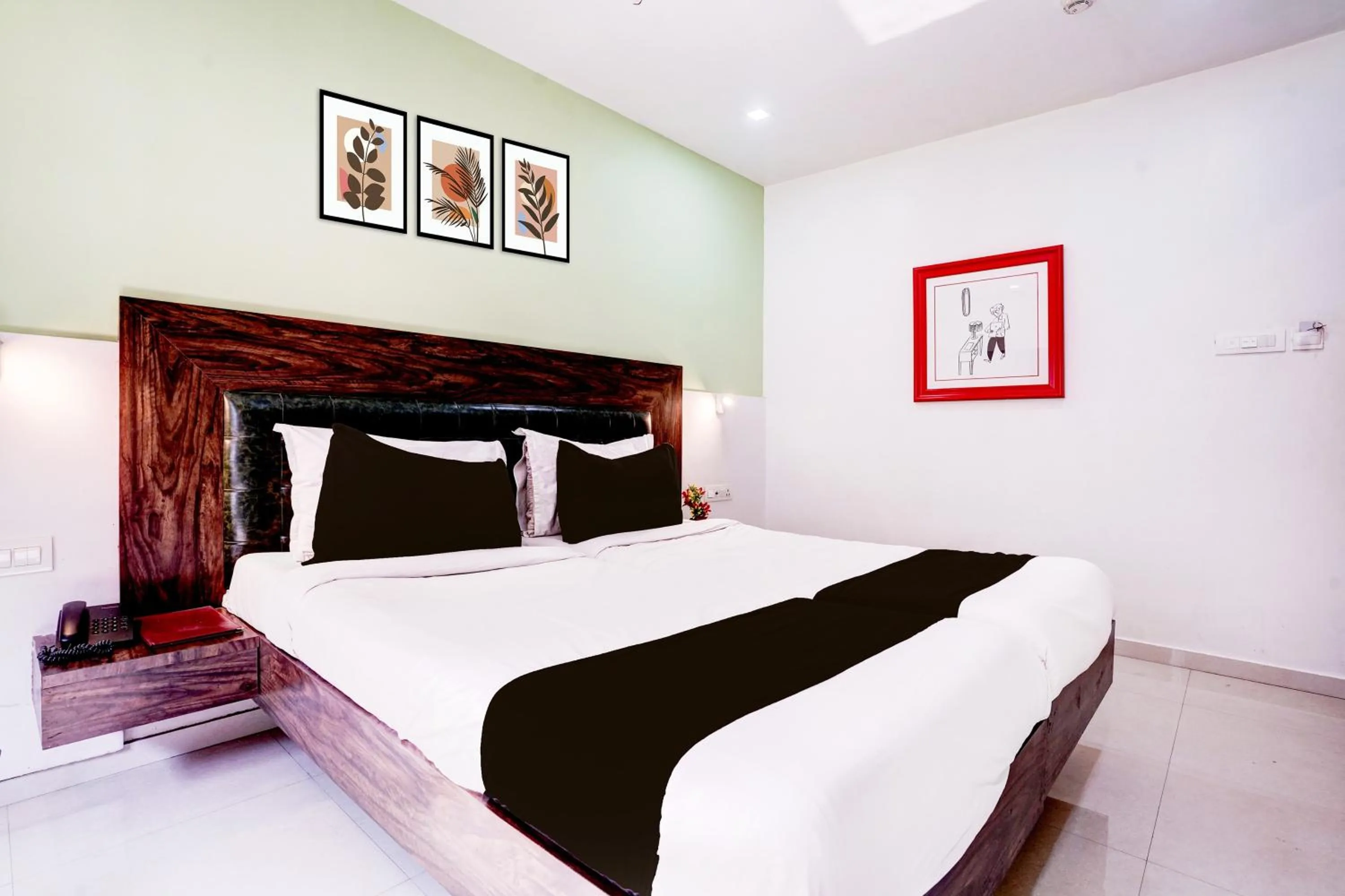 Bedroom, Bed in FabHotel Ashray Residency