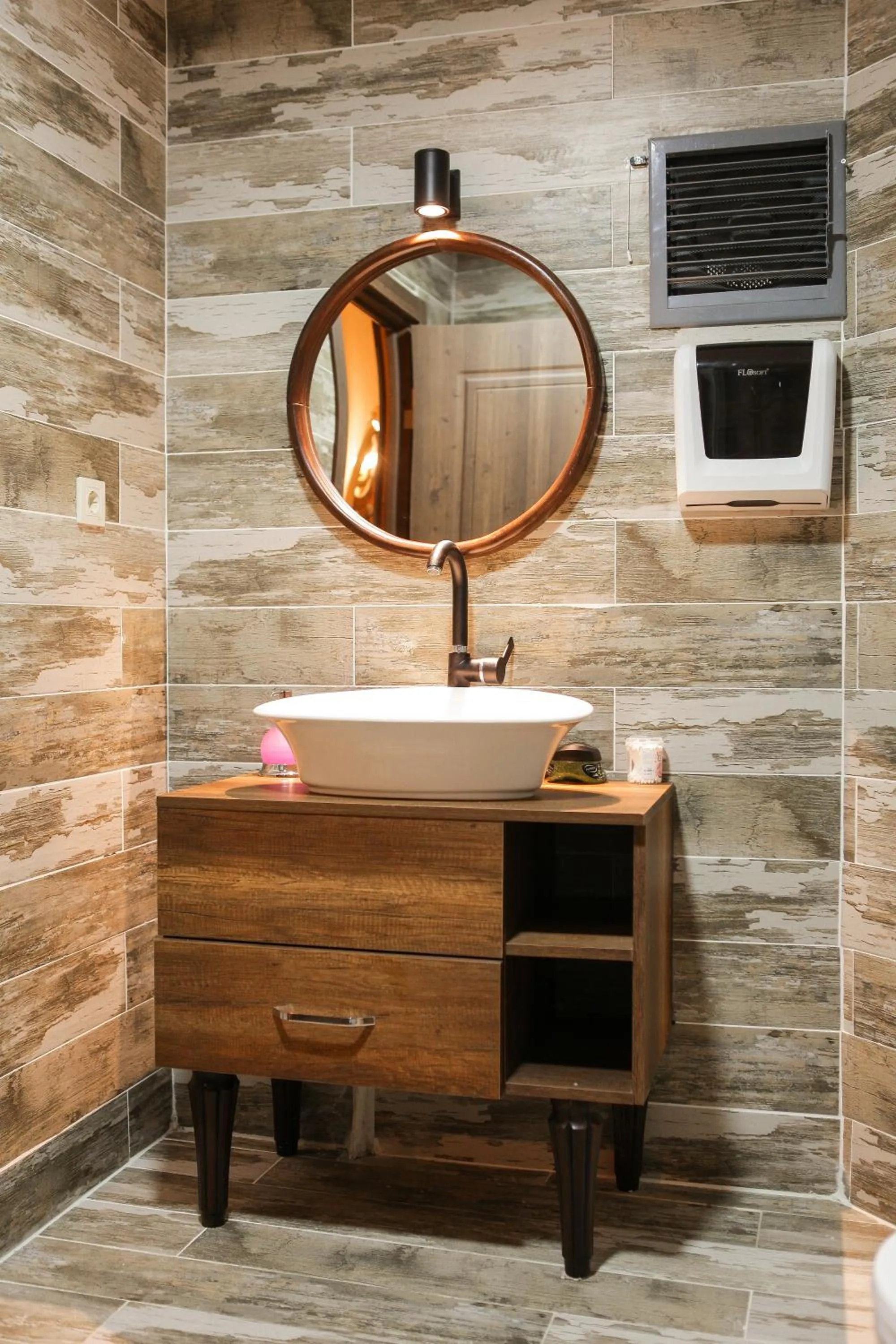 Spa and wellness centre/facilities in The Life Hotel & Spa