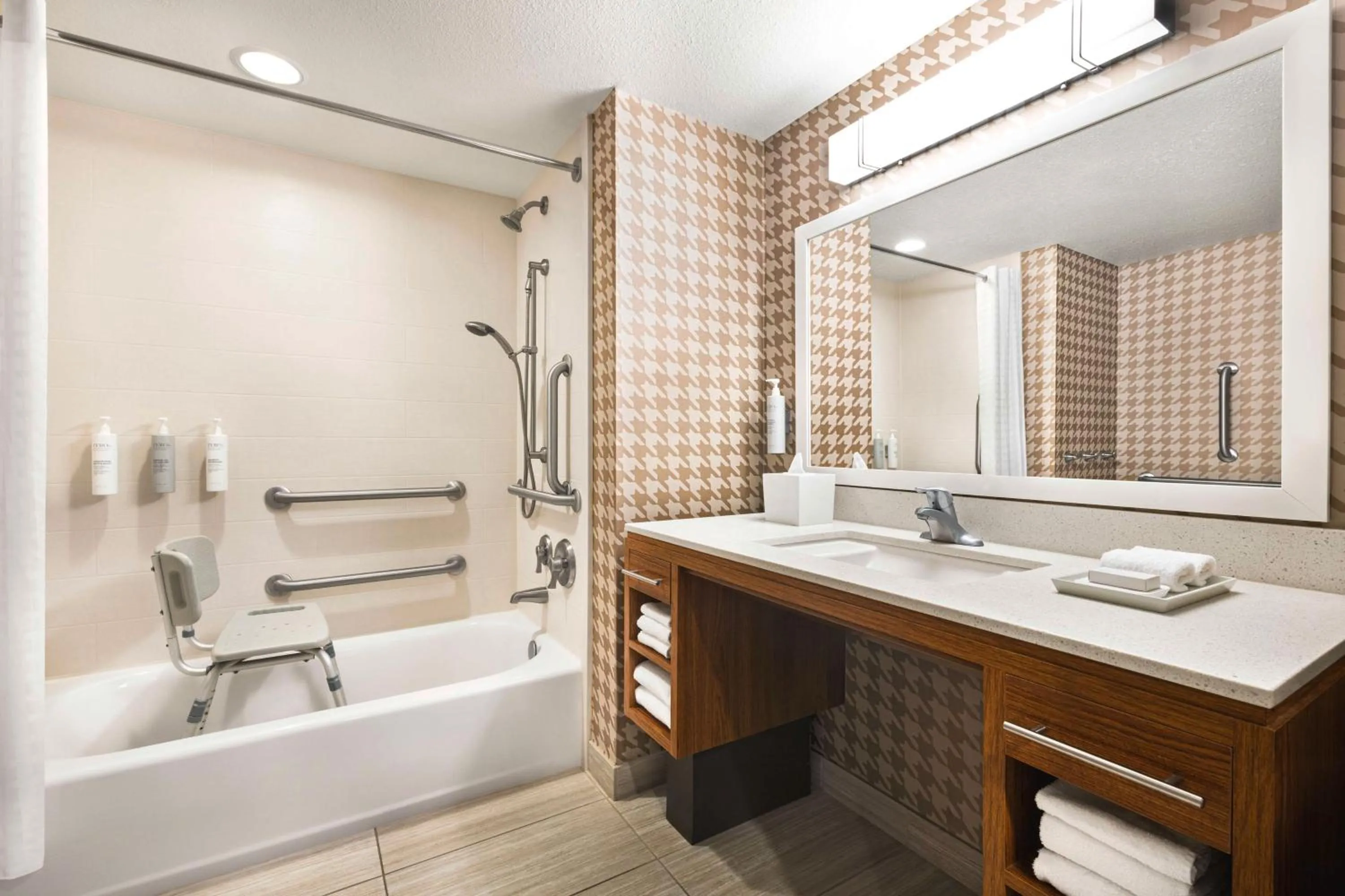 Bathroom in Home2 Suites by Hilton Denver West / Federal Center