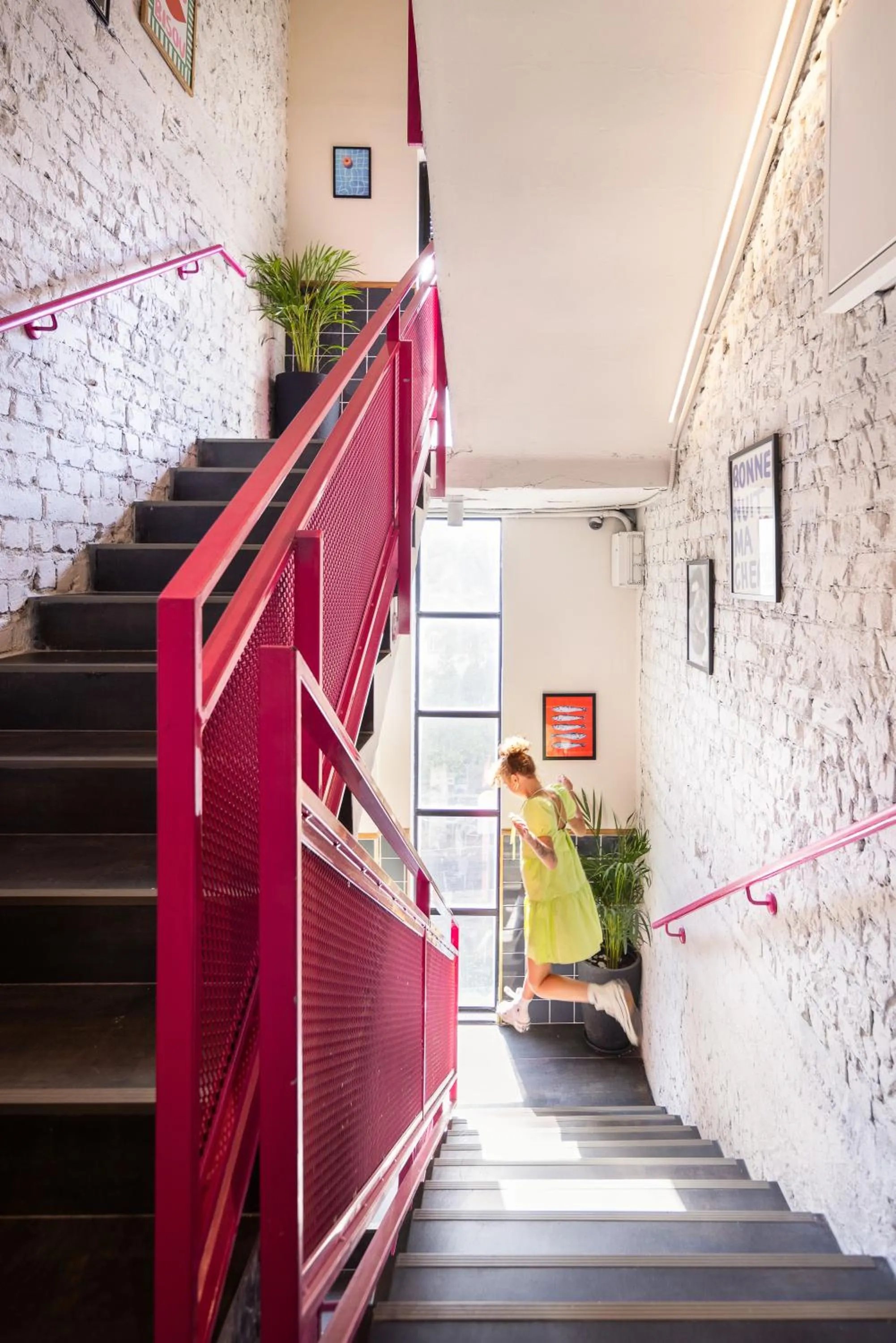 Property building in Silicate - by Loginn Tel-Avivian hotels