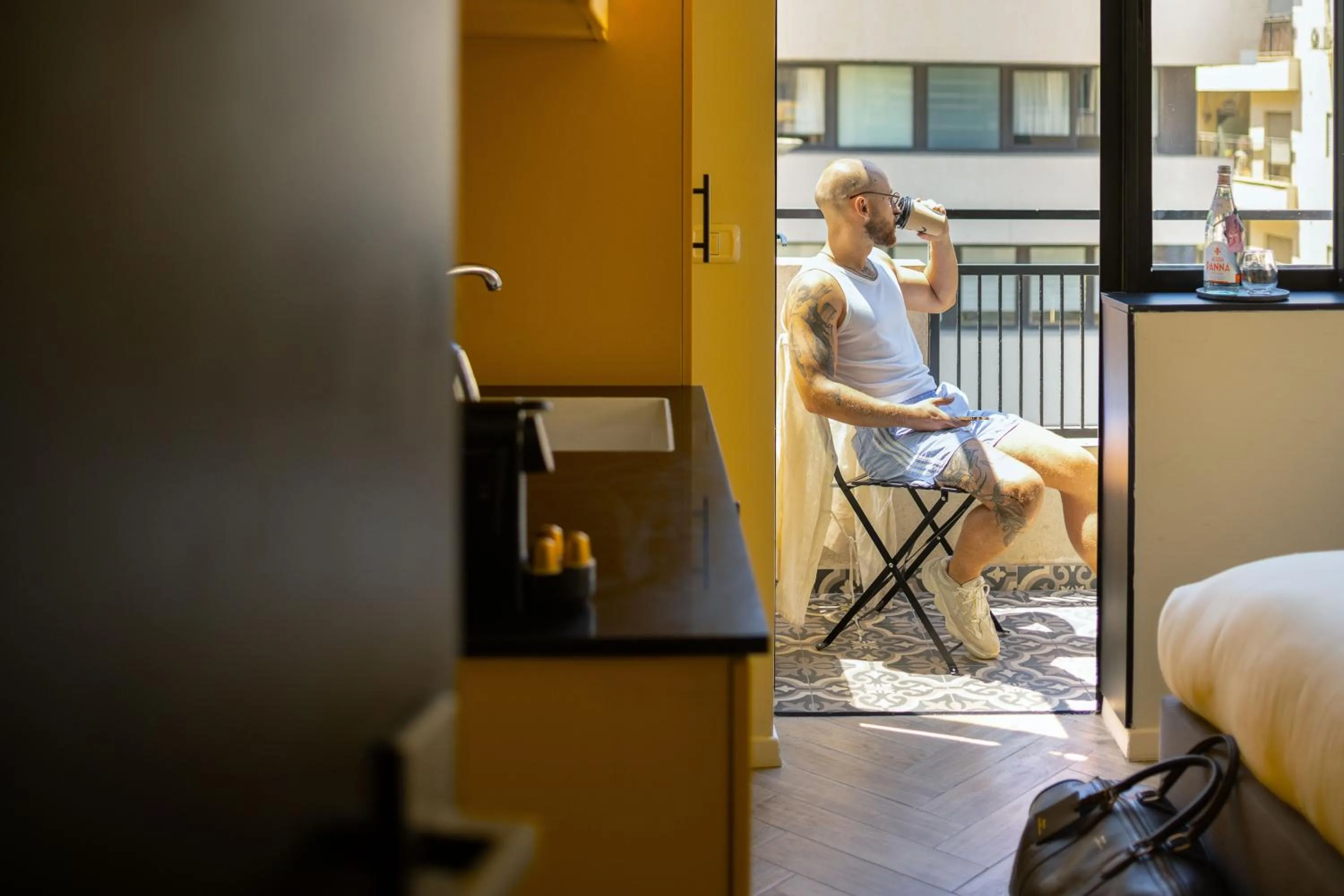 Balcony/Terrace in Silicate - by Loginn Tel-Avivian hotels