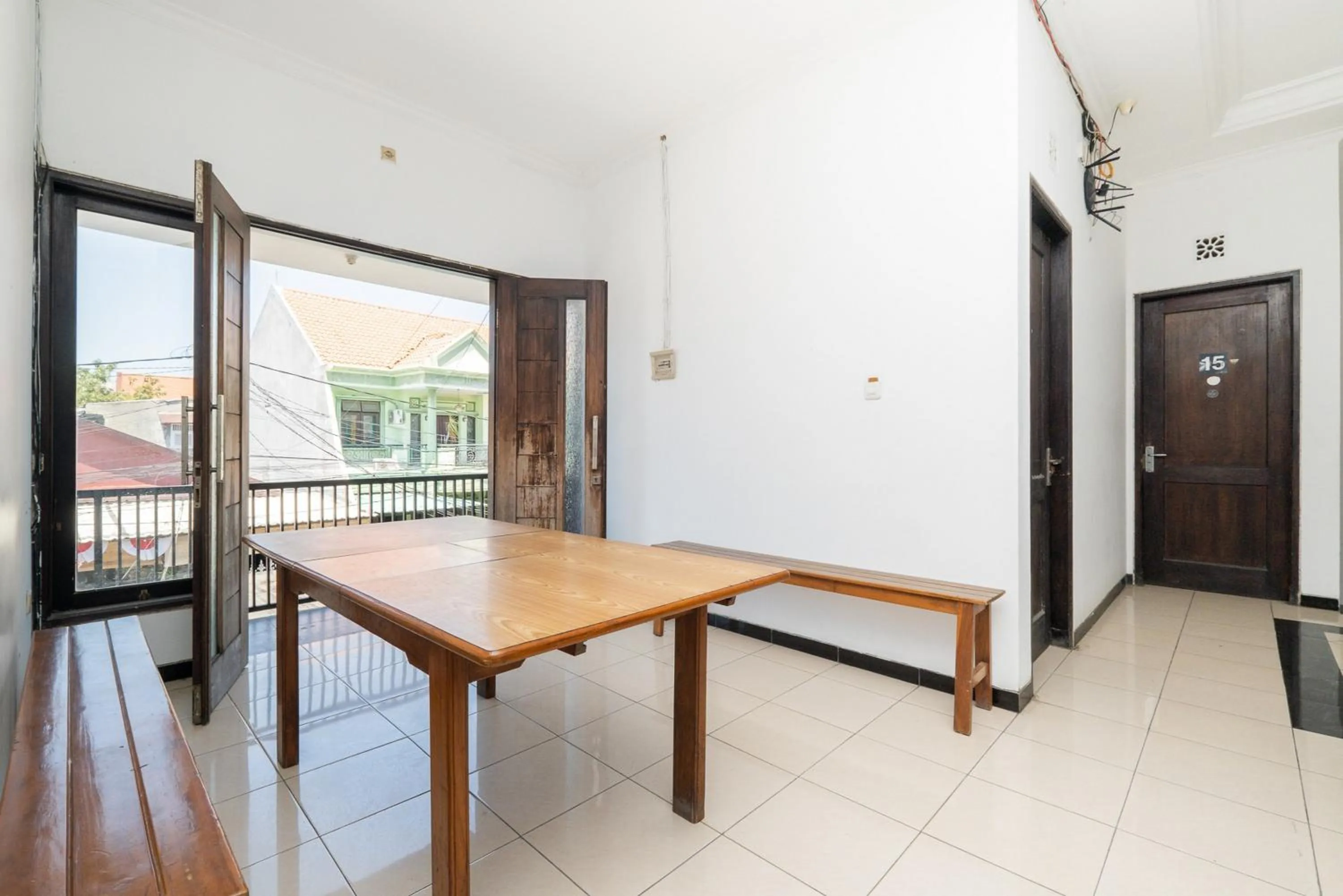 Property building in RedDoorz At Nginden Surabaya