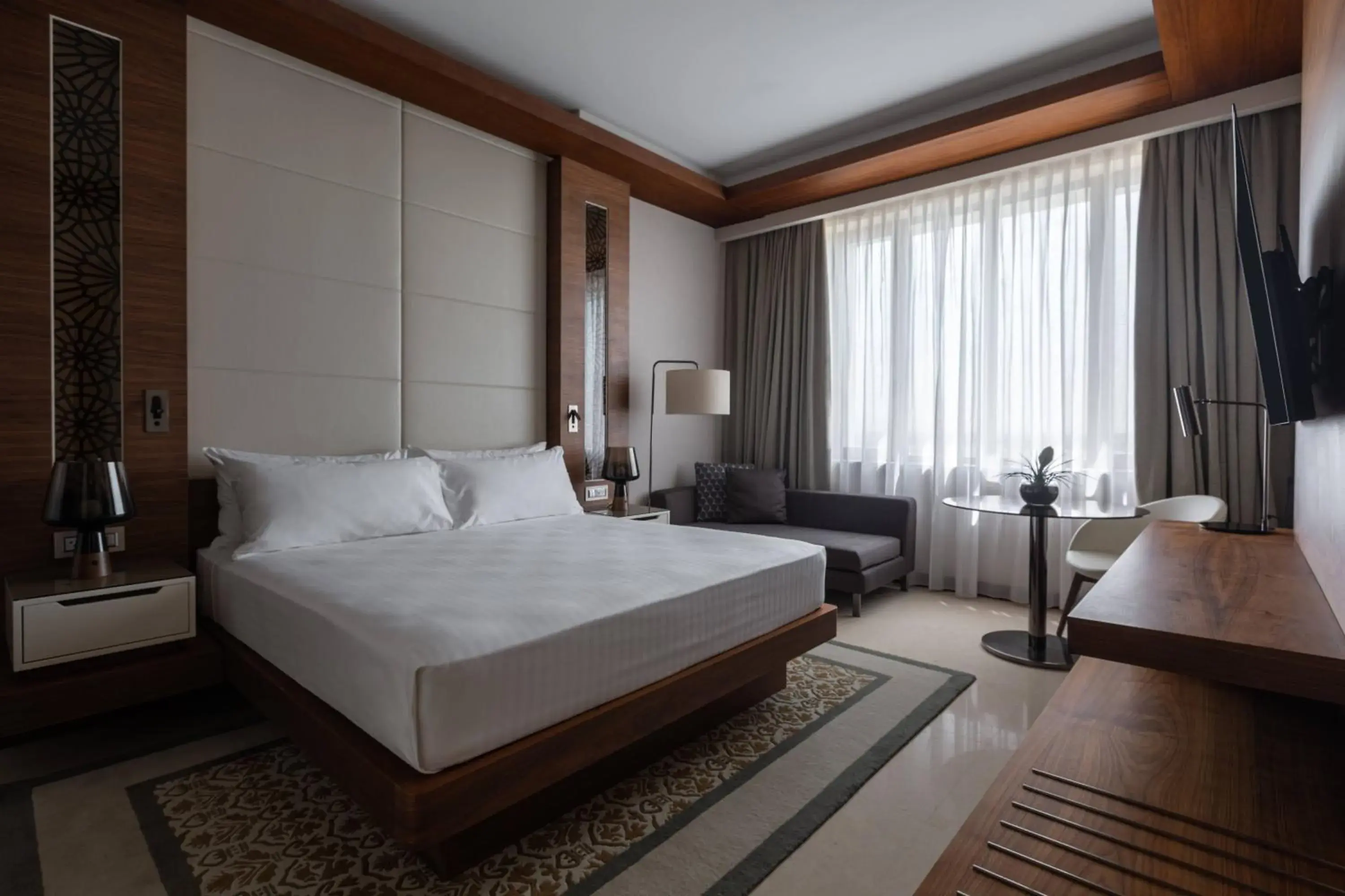 Deluxe King Room in Algiers Marriott Hotel Bab Ezzouar Deluxe King Room in Algiers Marriott Hotel Bab Ezzouar